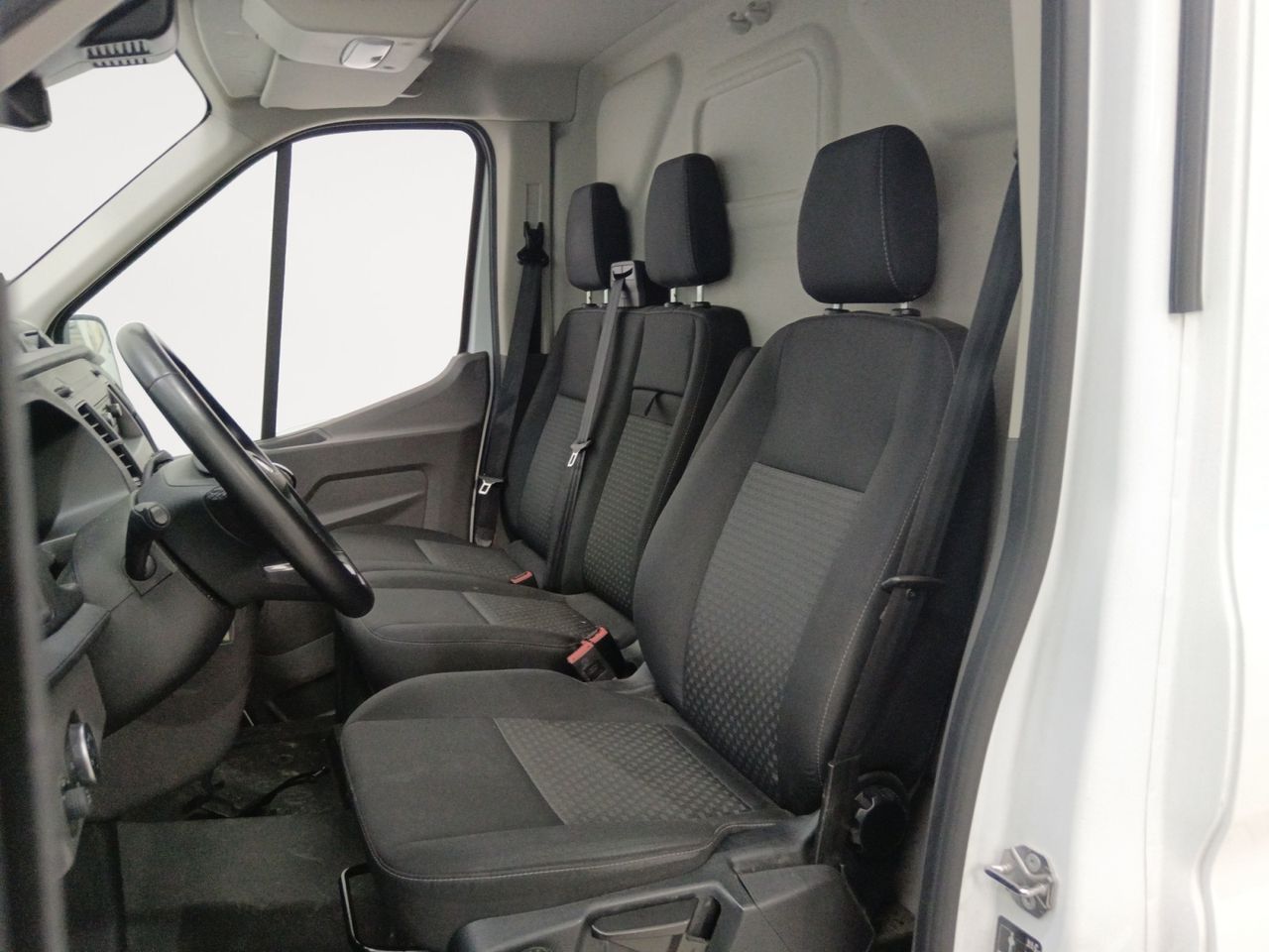 Ford Transit Furgon 310 L2H2 Trend - foto 10