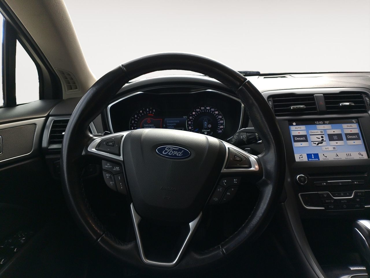 Ford Mondeo 2.0 TDCi Titanium PowerShift - foto 8