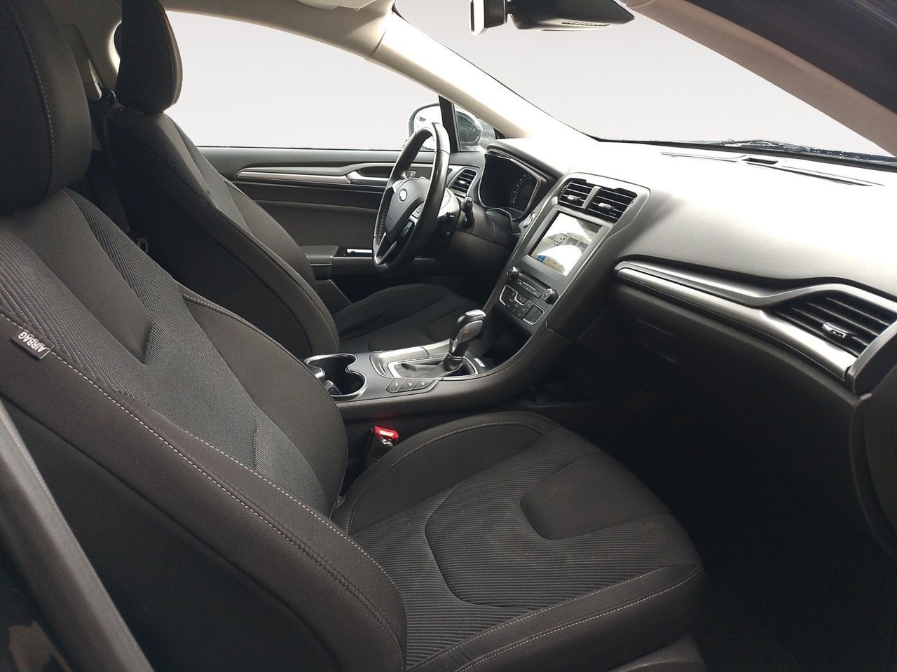 Ford Mondeo 2.0 TDCi Titanium PowerShift - foto 11