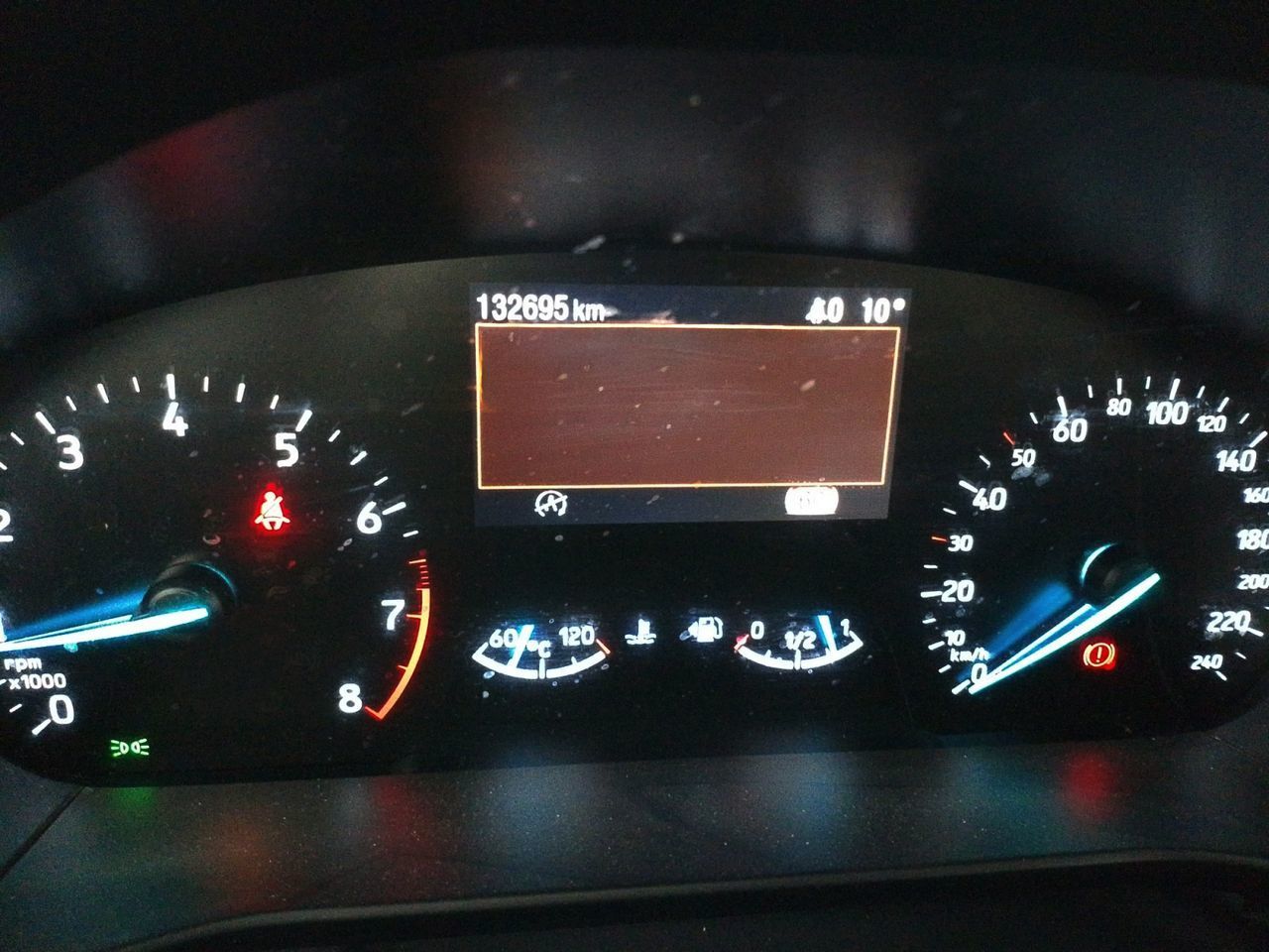 Ford Focus 1.0 EcoBoost Trend - foto 12
