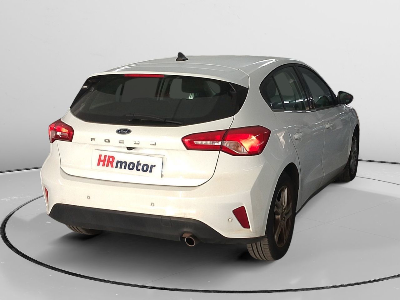 Ford Focus 1.0 EcoBoost Trend - foto 2