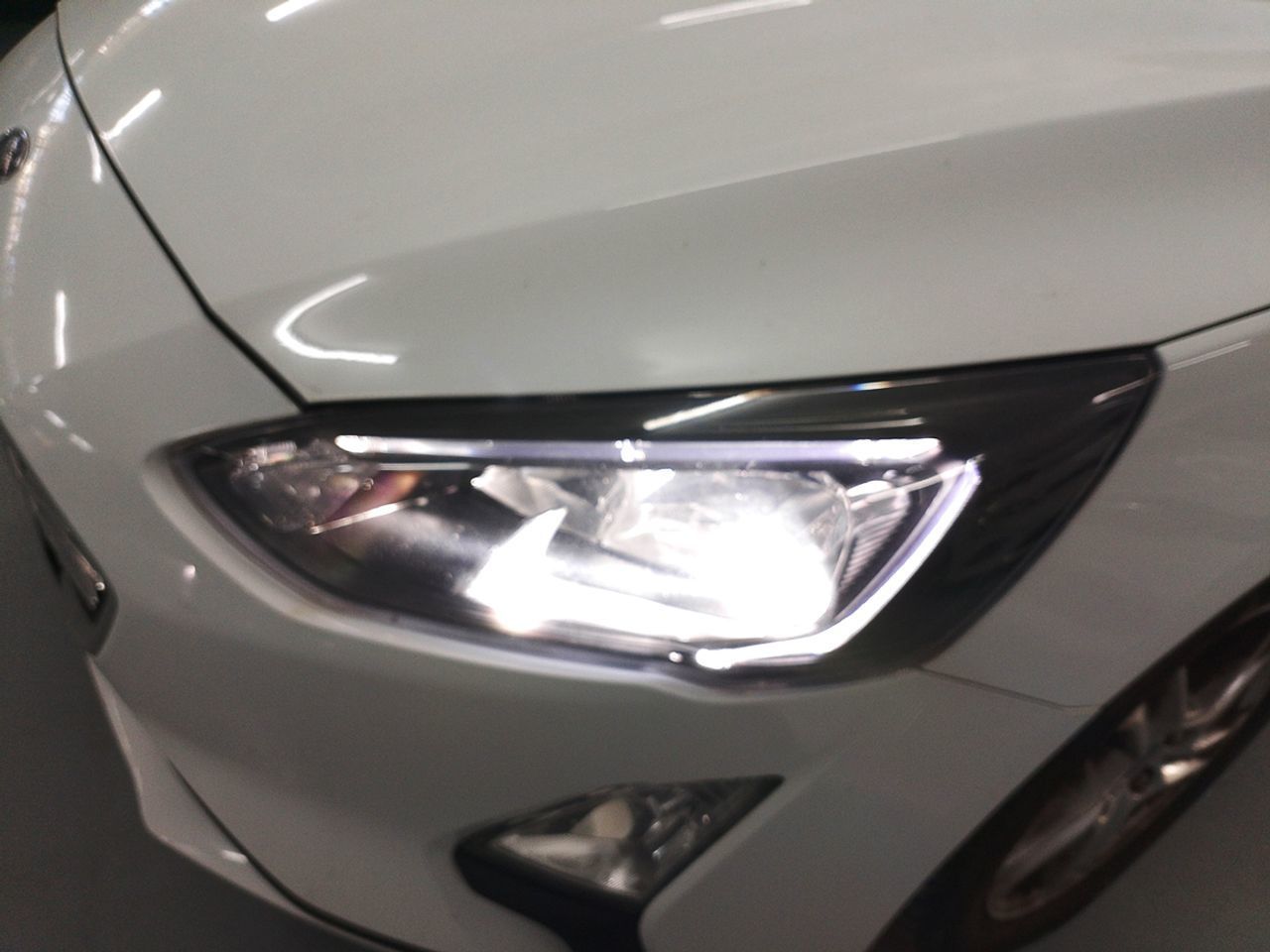 Ford Focus 1.0 EcoBoost Trend - foto 19