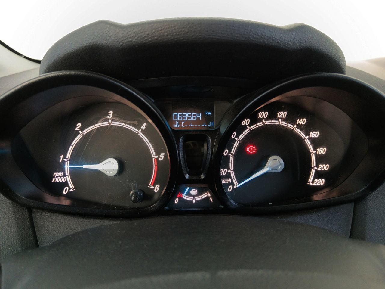 Ford Fiesta 1.5 TDCi Trend - foto 11