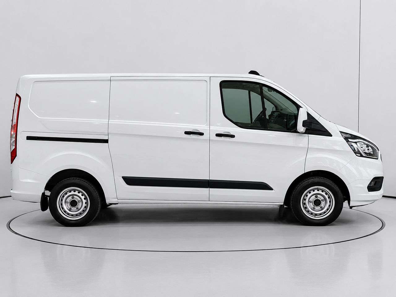 Ford Transit Custom Furgon 2.0 TDCi 300 L1 Trend - foto 2