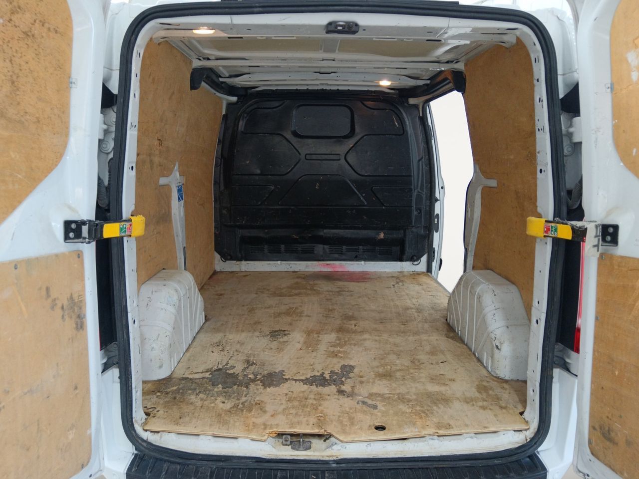 Ford Transit Custom Furgon 2.0 TDCi 300 L1 Trend - foto 14