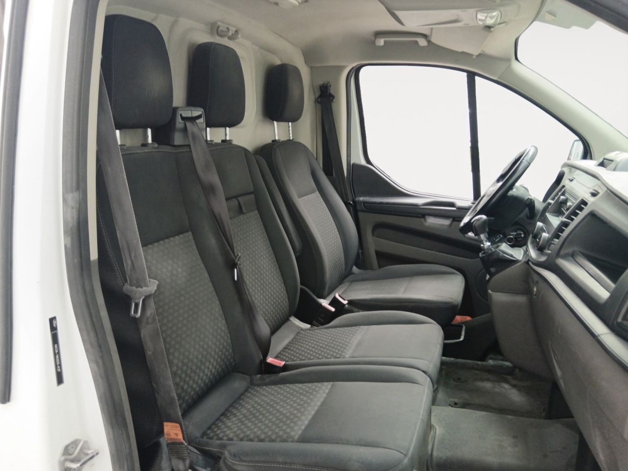 Ford Transit Custom Furgon 2.0 TDCi 300 L1 Trend - foto 12