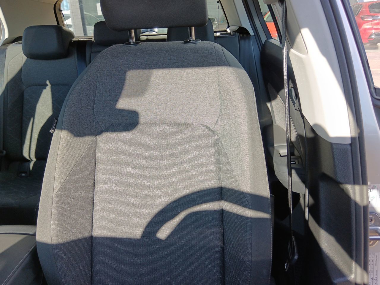 Volkswagen Golf Life 1.0 TSI - foto 19