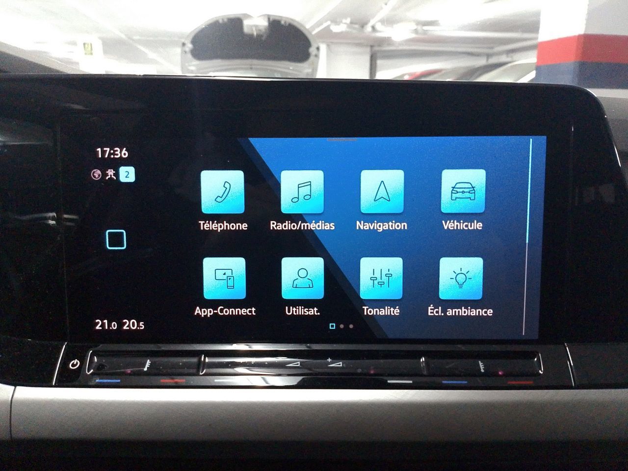 Volkswagen Golf Life 1.0 TSI - foto 14