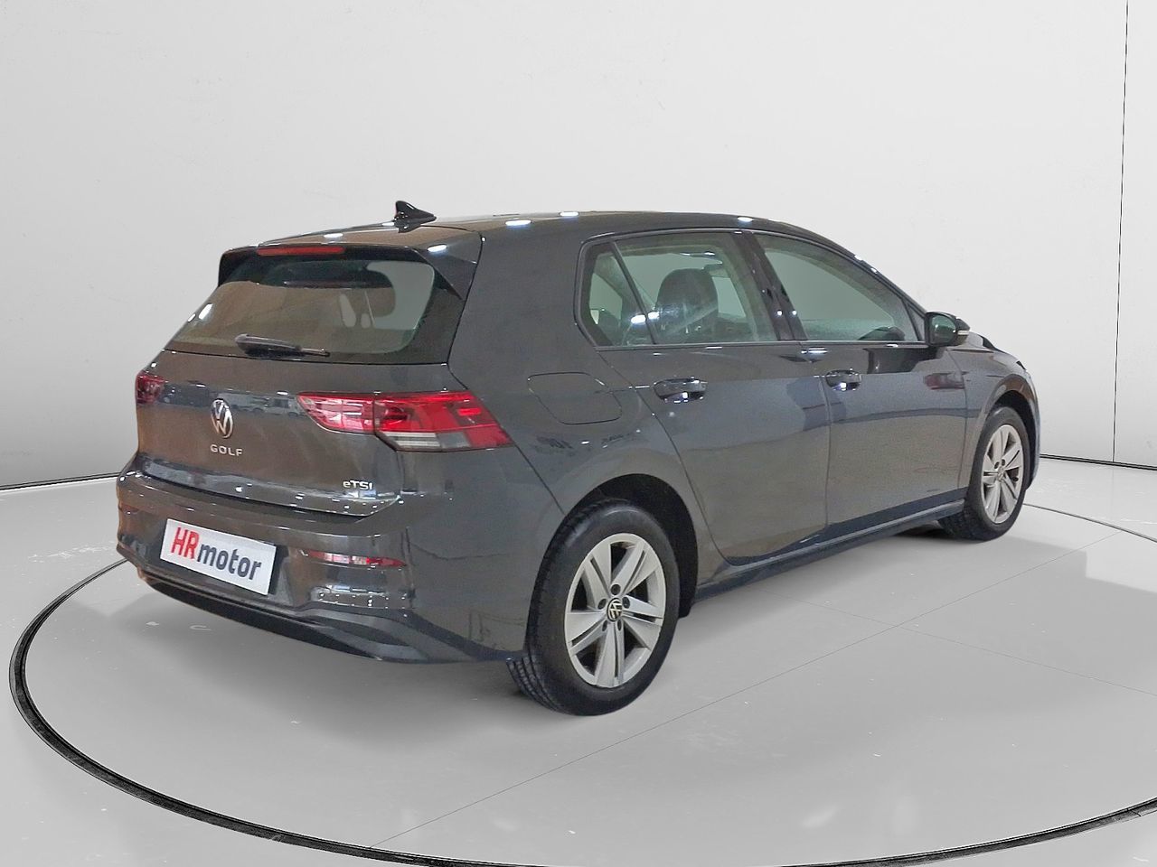 Volkswagen Golf Life 1.5 eTSI DSG - foto 2