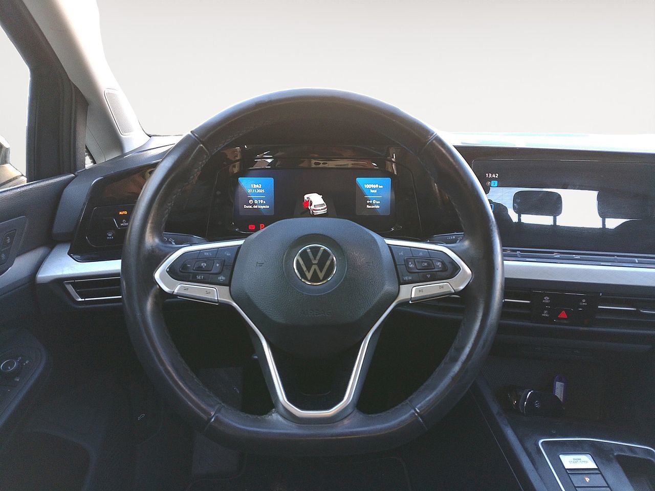 Volkswagen Golf Life 1.5 eTSI DSG - foto 8