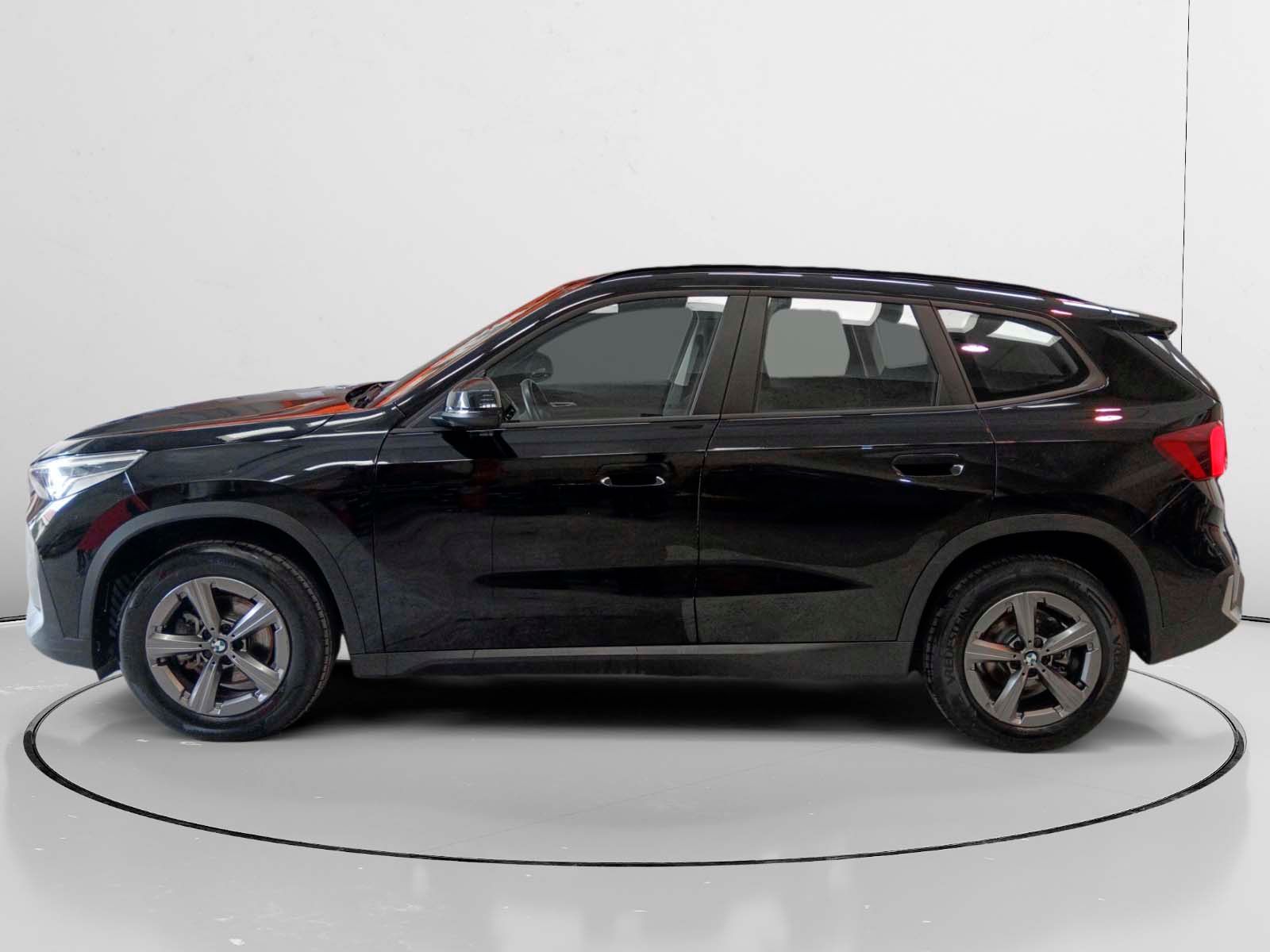 BMW X1 sDrive18i - foto 6