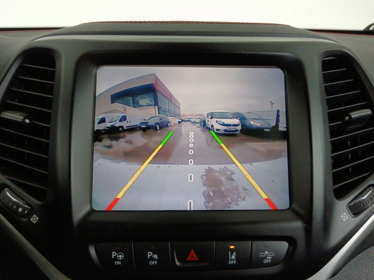 Jeep Cherokee 3.2 Trailhawk 4x4 Active Drive Lock - foto 17