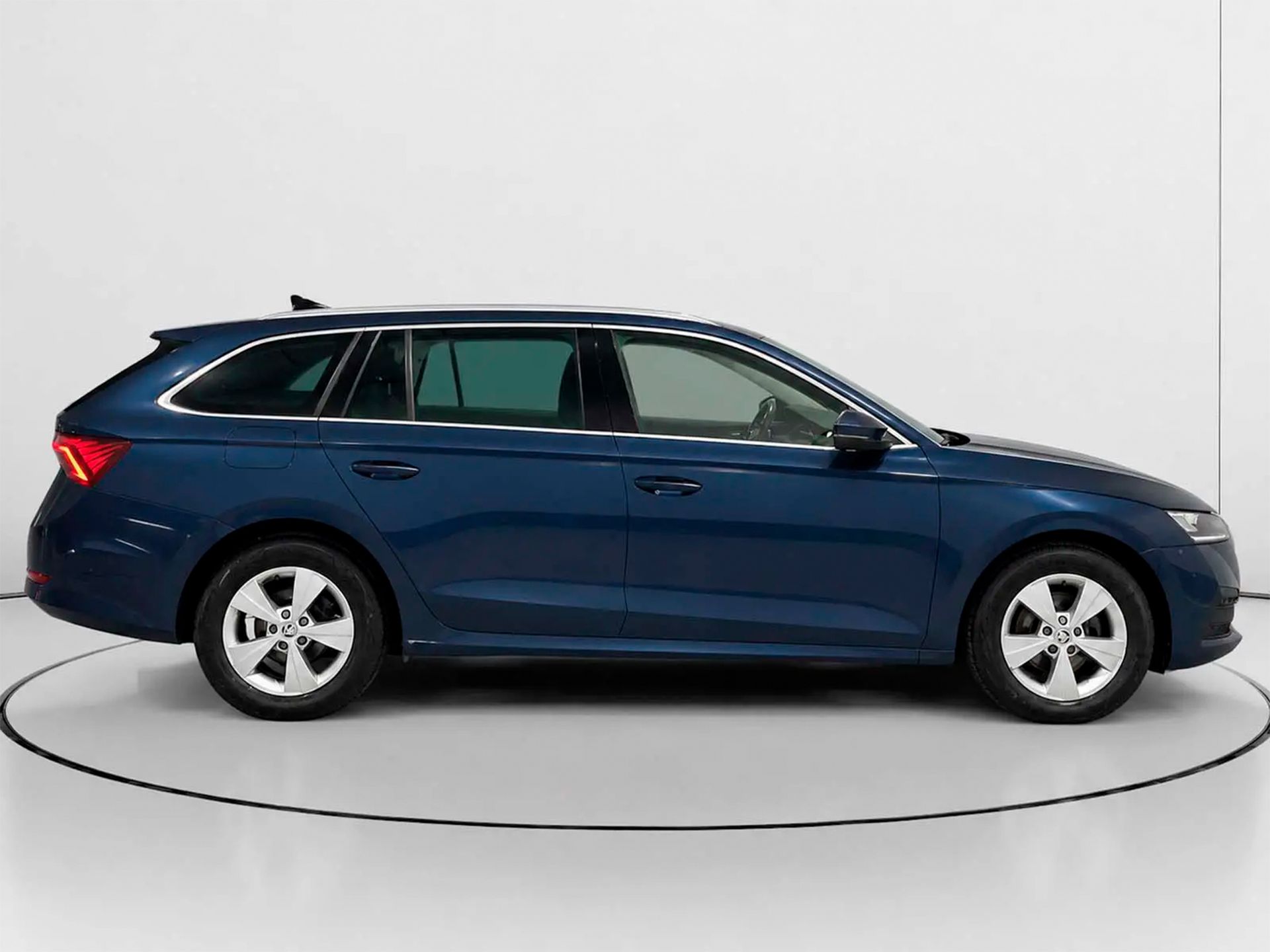 Škoda Octavia 1.4 TSI PHEV Ambition DSG - foto 2