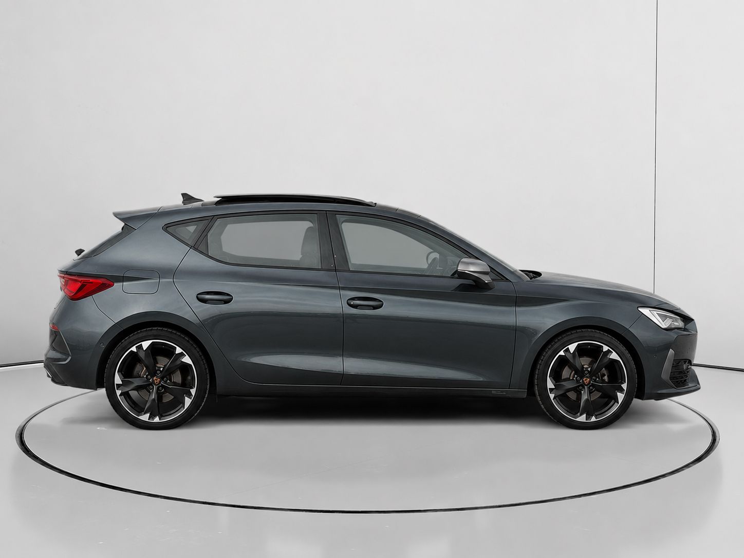 Cupra León 1.5 eTSI DSG - foto 2