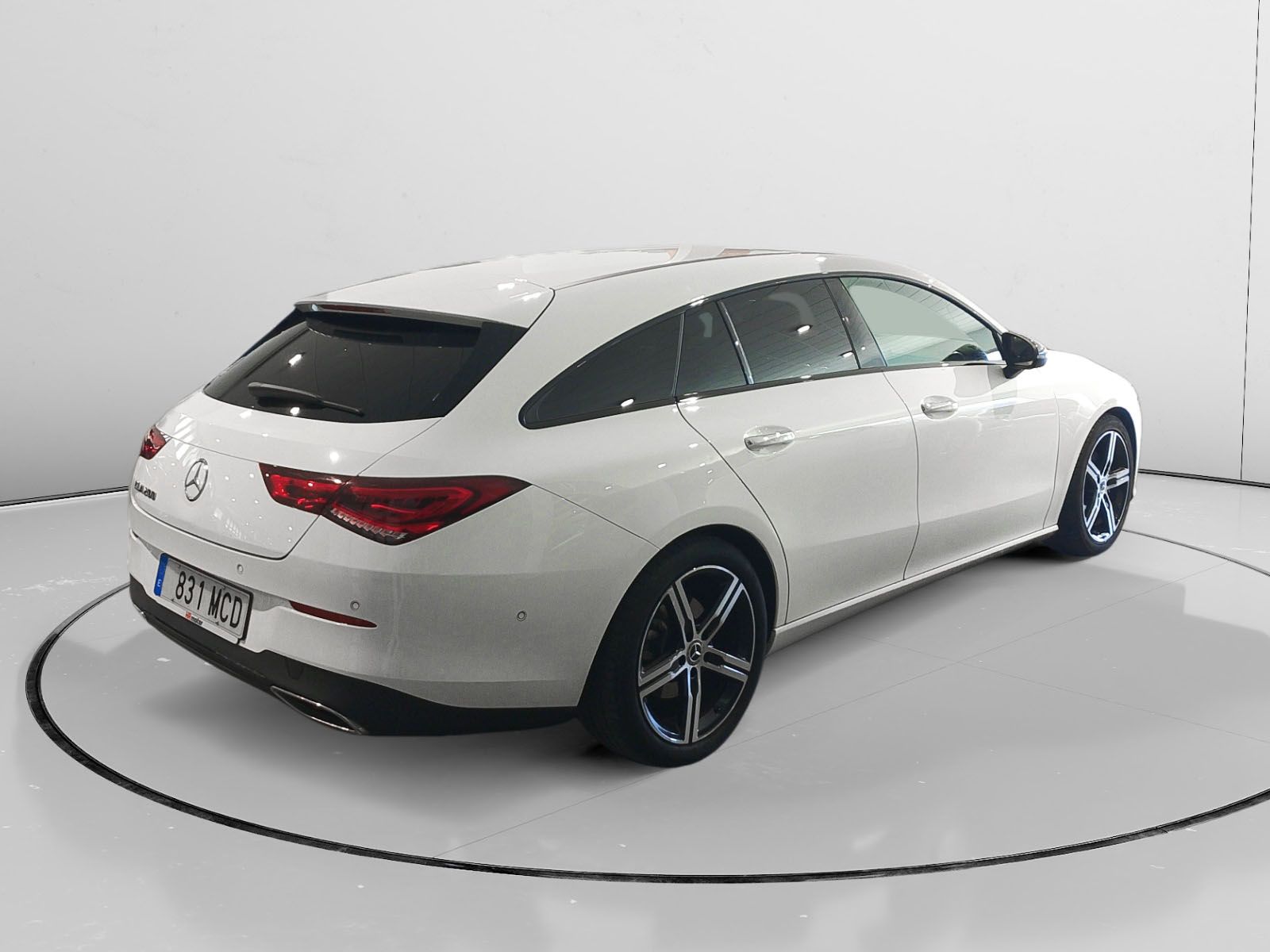 Mercedes-Benz CLA 200 - foto 2