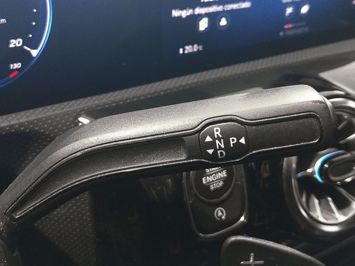 Mercedes-Benz CLA 200 - foto 13