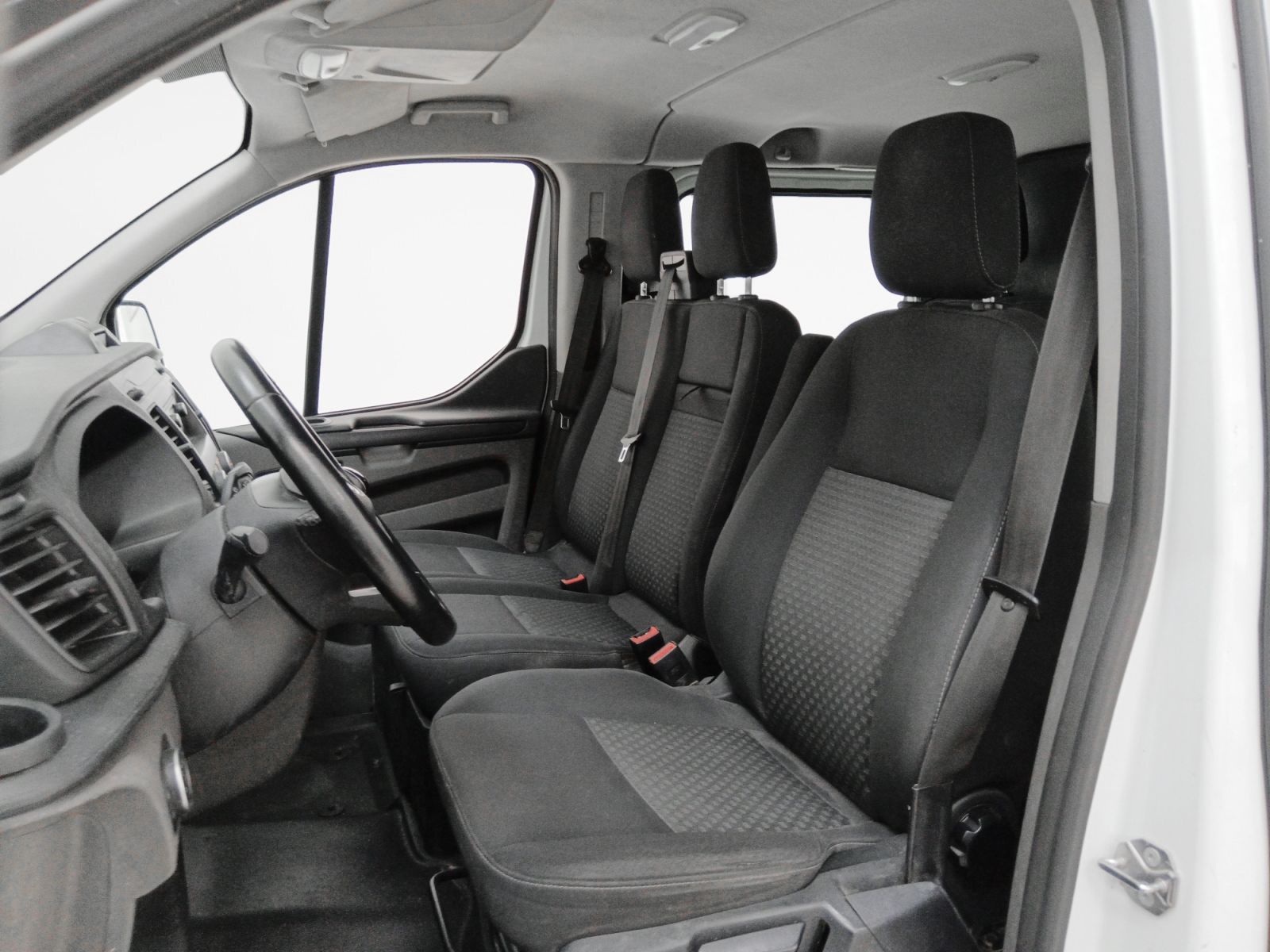 Ford Transit Custom Furgon 2.0 TDCi 320 L2 Trend - foto 11