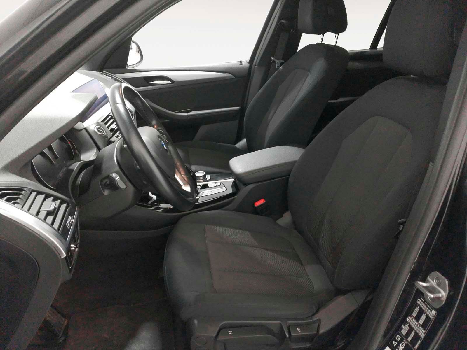 BMW X3 xDrive20d - foto 9