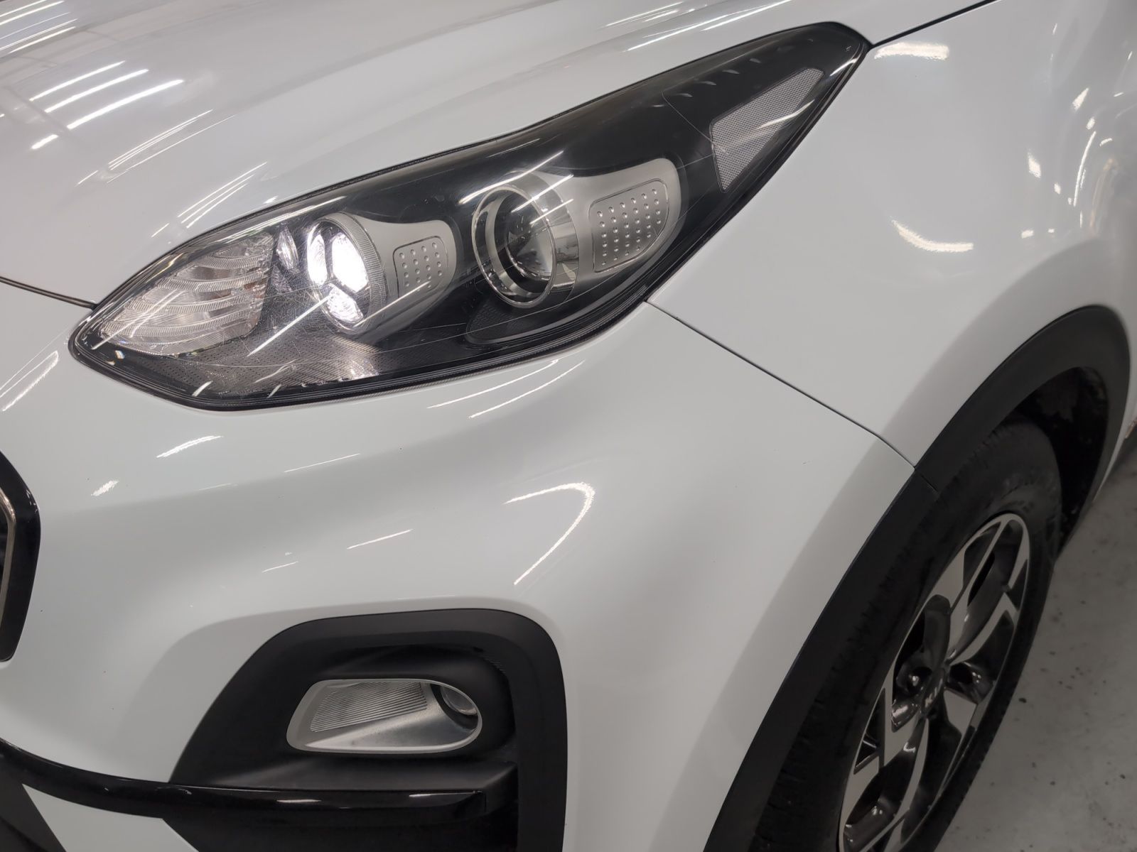 Kia Sportage 1.6 MHEV Business 4x4 - foto 24