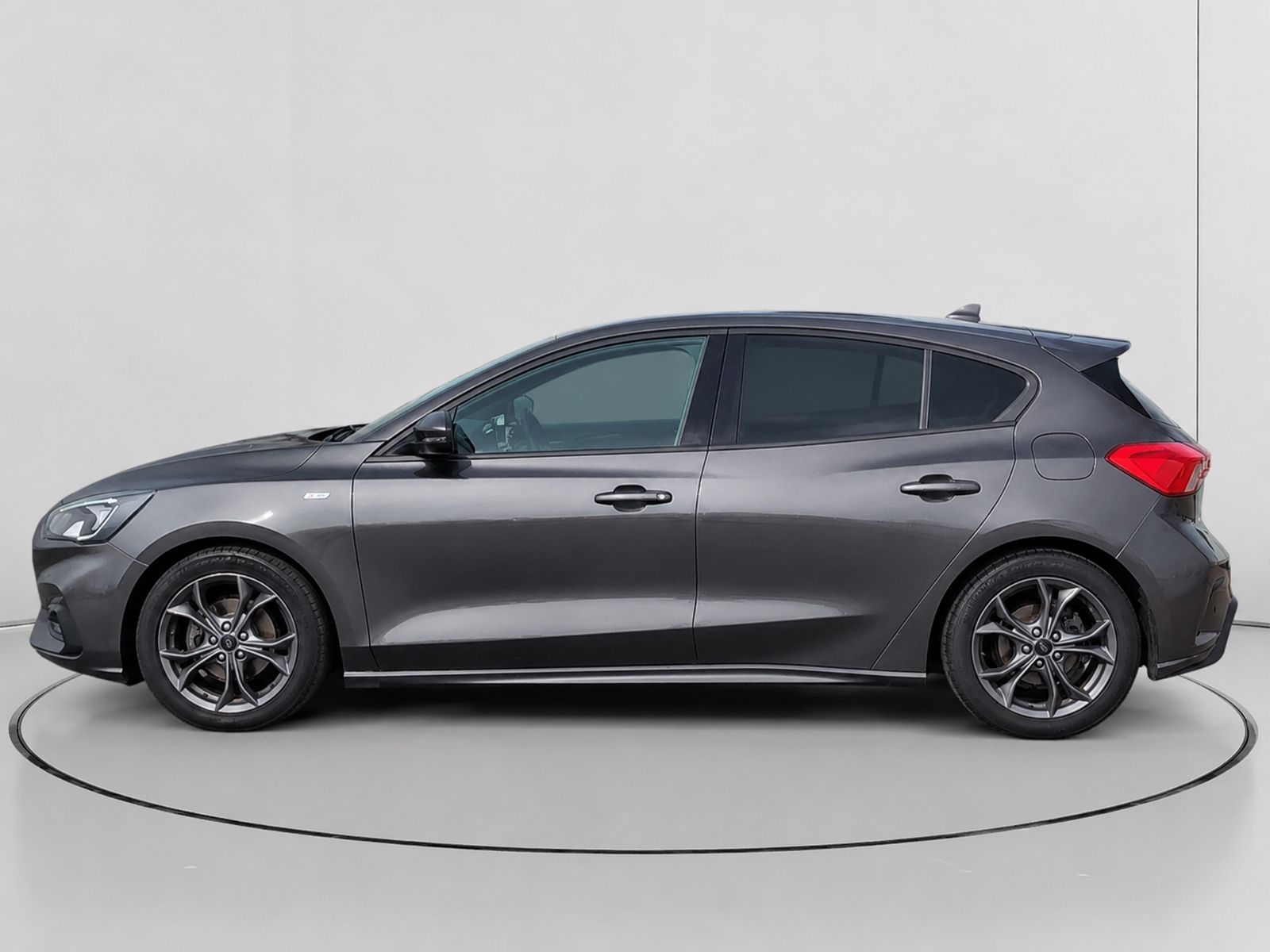 Ford Focus SportBreak 1.0 EcoBoost ST-Line - foto 6