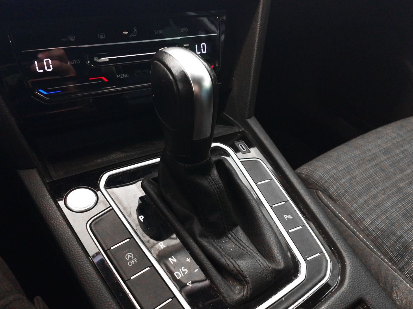 Volkswagen Passat Executive 2.0 TDI DSG - foto 15