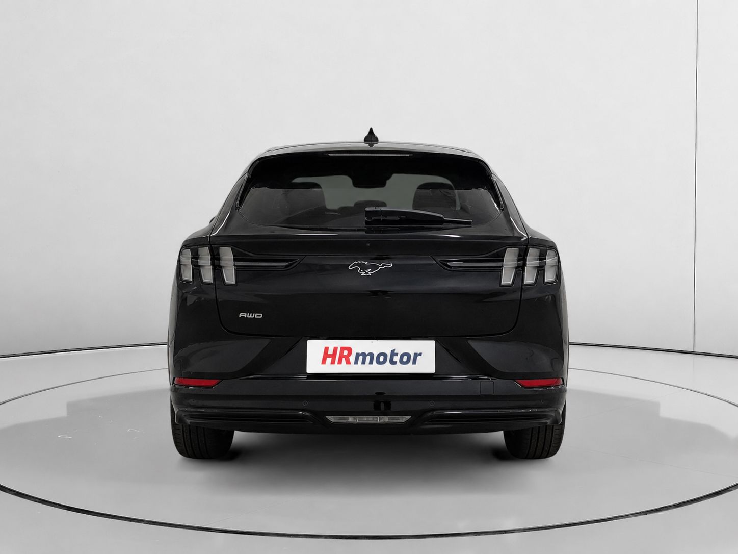 Ford Mustang Mach-E AWD Batería 75.7Kwh - foto 4