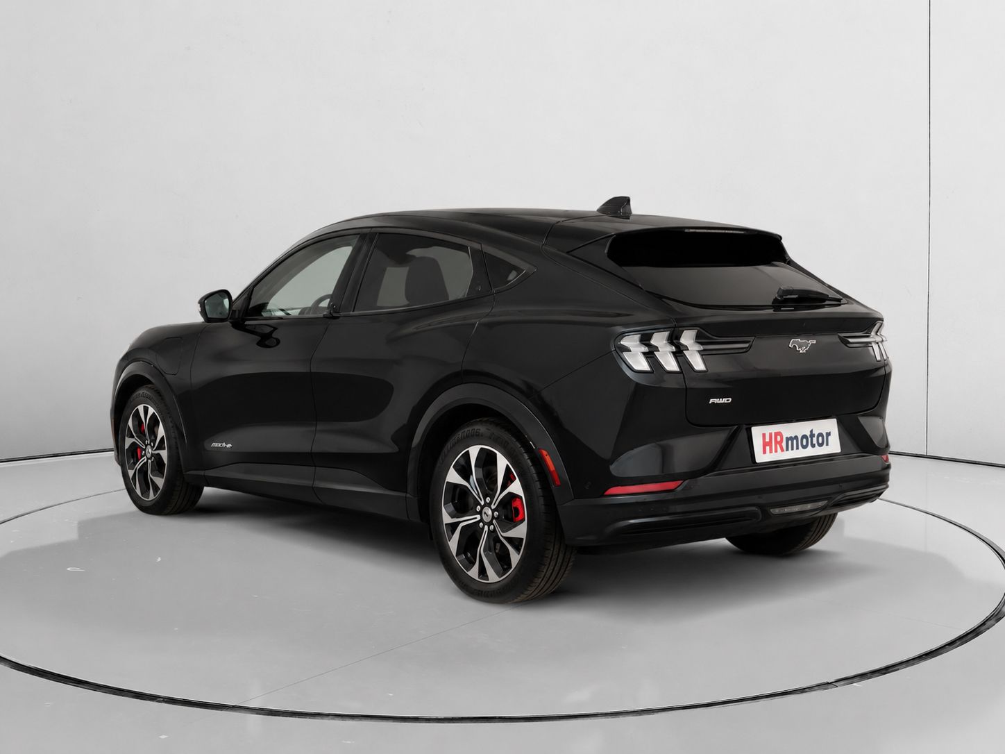 Ford Mustang Mach-E AWD Batería 75.7Kwh - foto 5