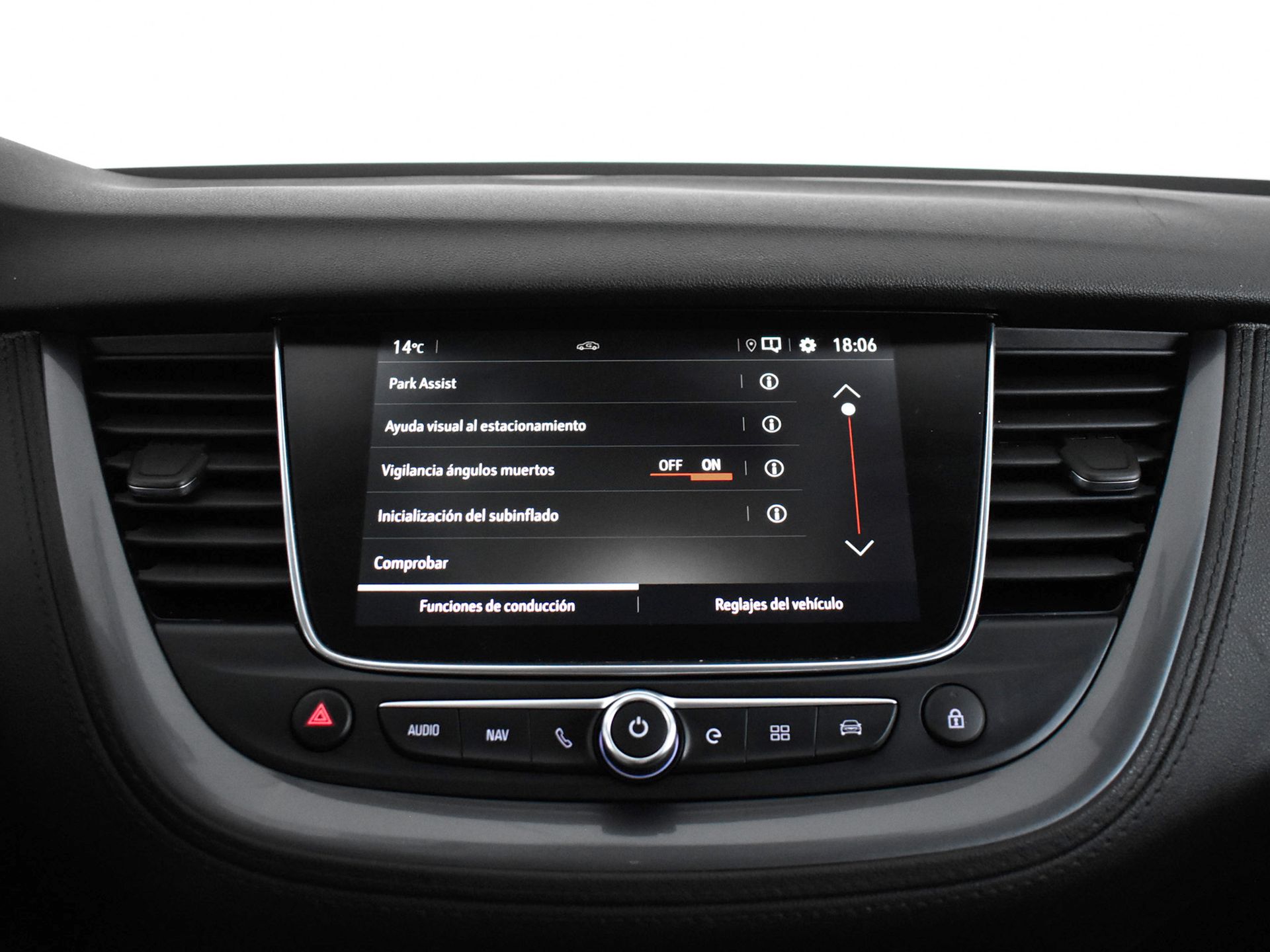 Opel Grandland 1.6 Turbo PHEV Ultimate 4x2 - foto 21