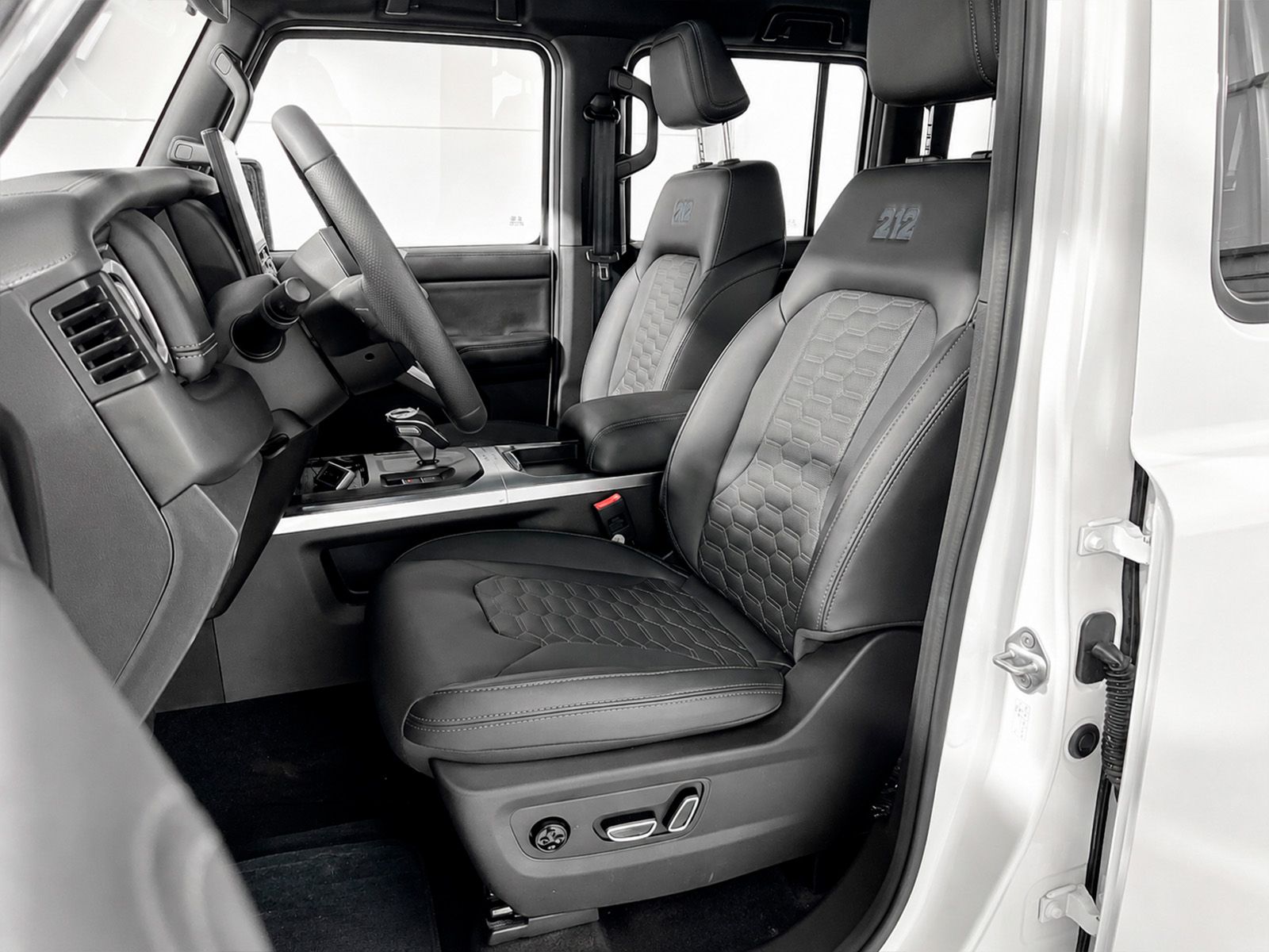 Yooudooo 6 2.0 L Adventurer 4WD - foto 26