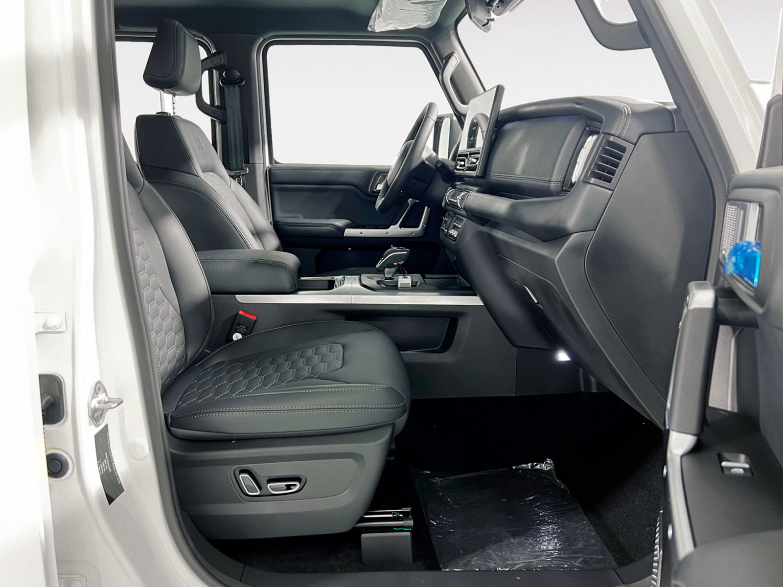 Yooudooo 6 2.0 L Adventurer 4WD - foto 13