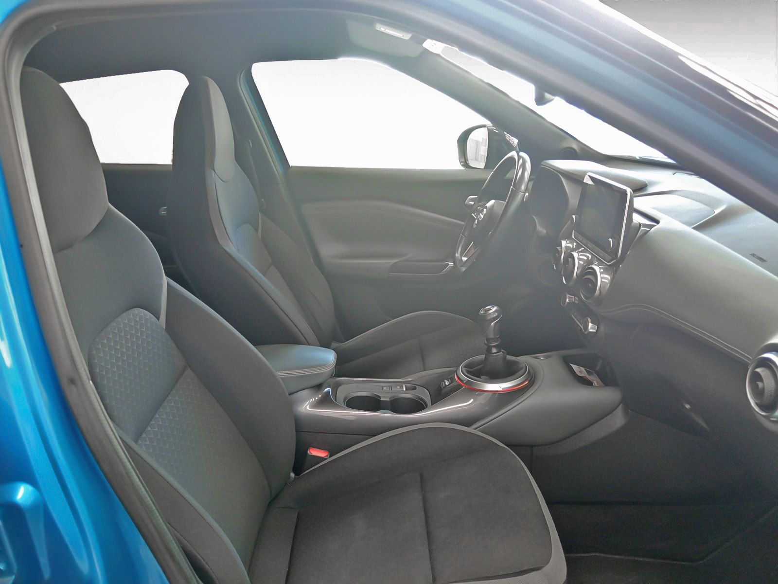 Nissan Juke DIG-T Visia 4x2 - foto 12