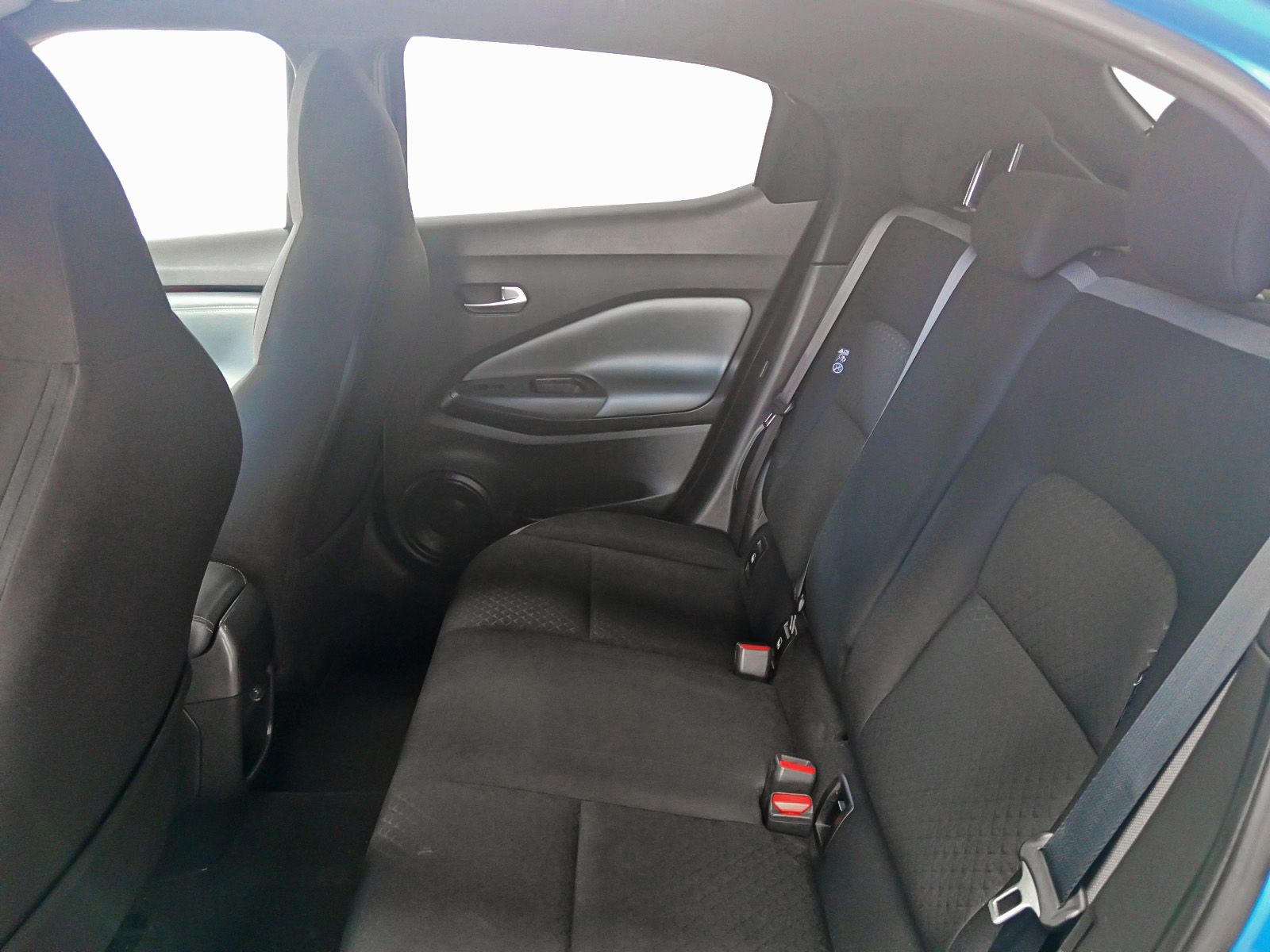 Nissan Juke DIG-T Visia 4x2 - foto 11