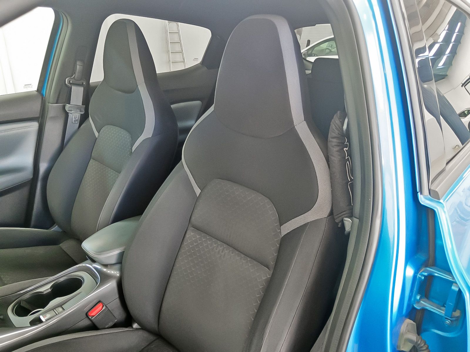 Nissan Juke DIG-T Visia 4x2 - foto 22