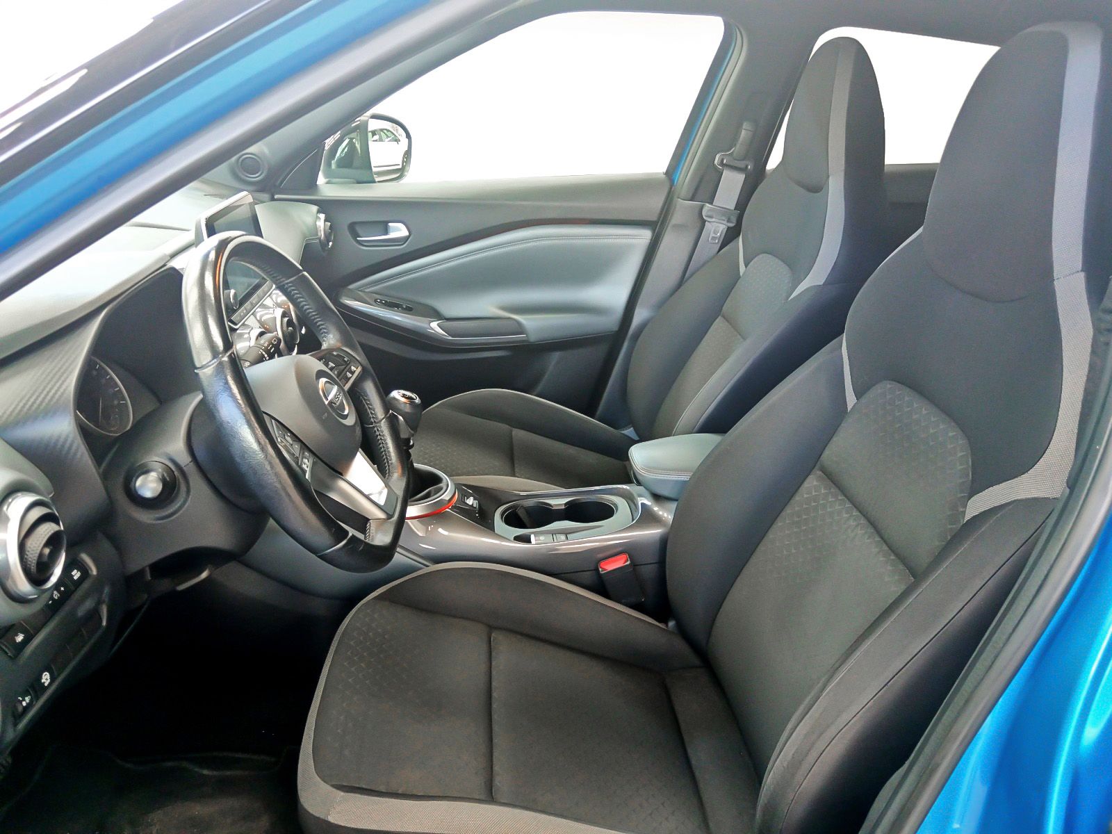 Nissan Juke DIG-T Visia 4x2 - foto 10