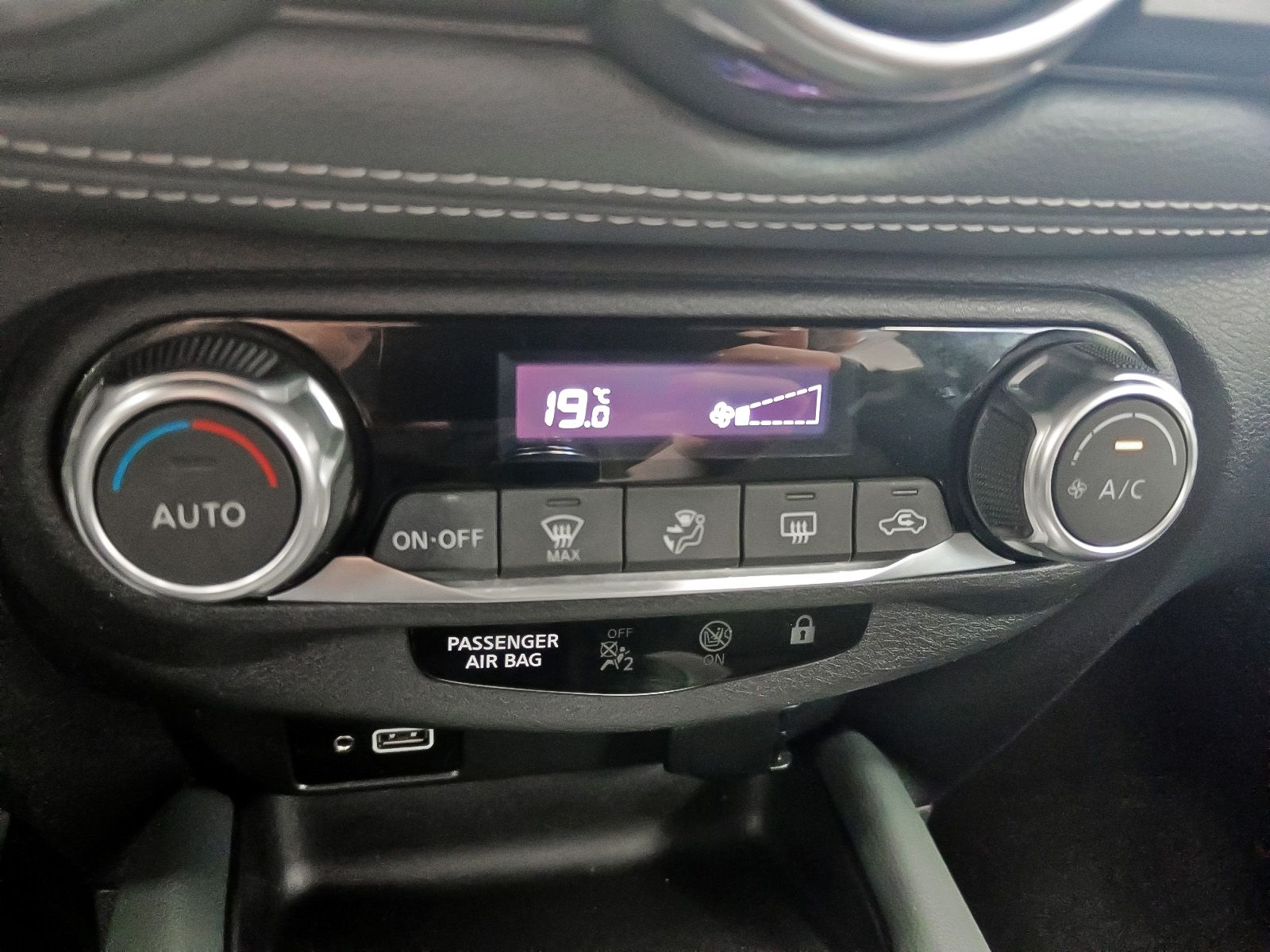 Nissan Juke DIG-T Visia 4x2 - foto 20