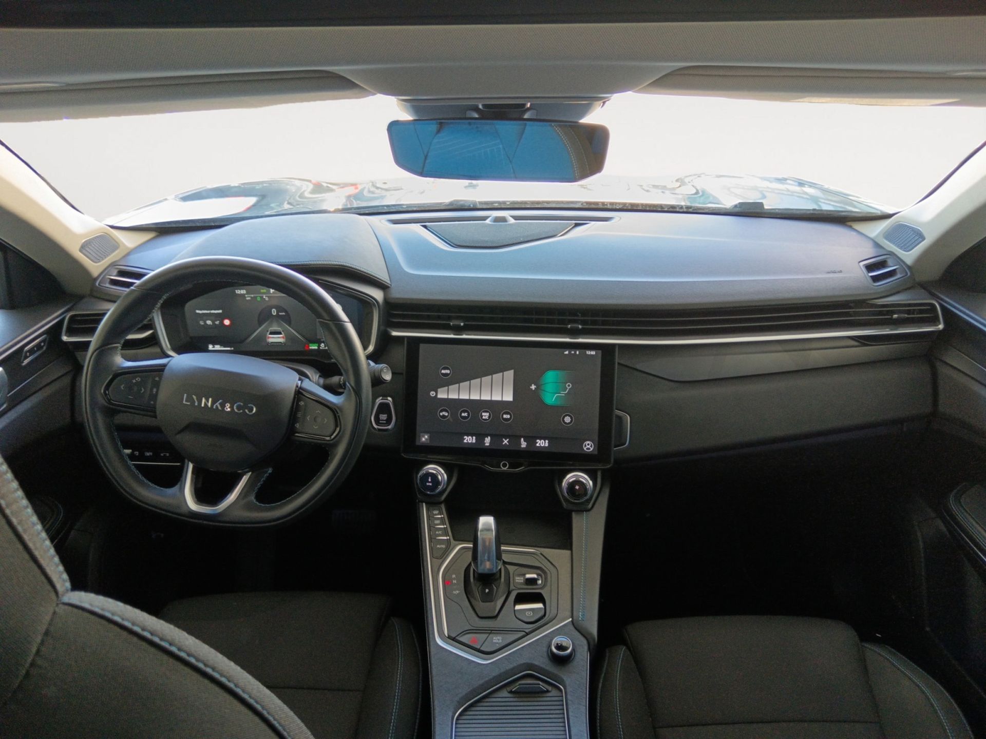 Lynk & Co 01 1.5 PHEV - foto 6