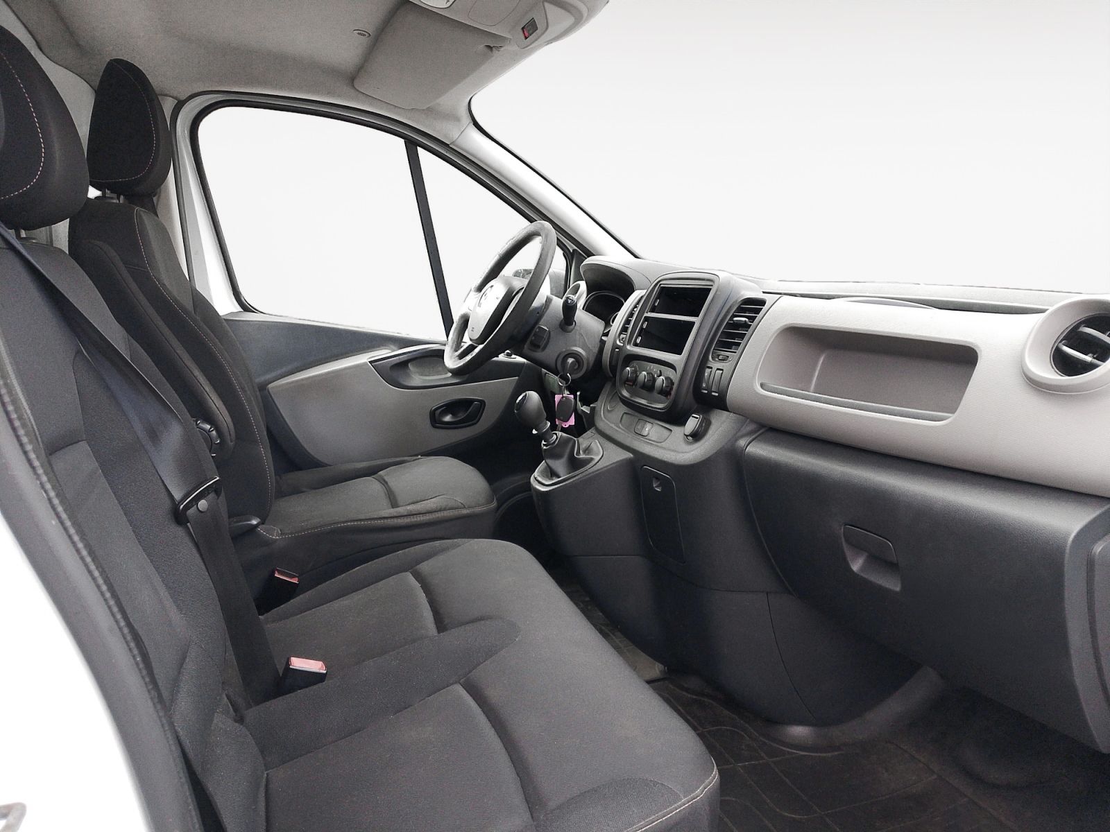 Renault Trafic 29 L1H1 dCi - foto 11