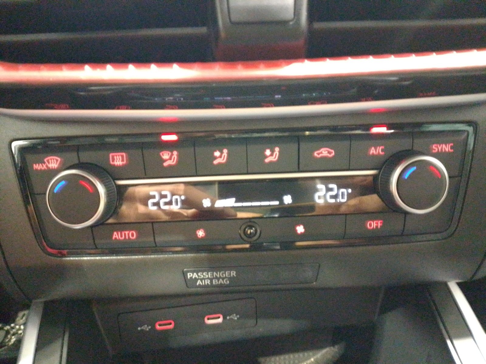 SEAT Arona 1.5 TSI FR XL DSG - foto 19