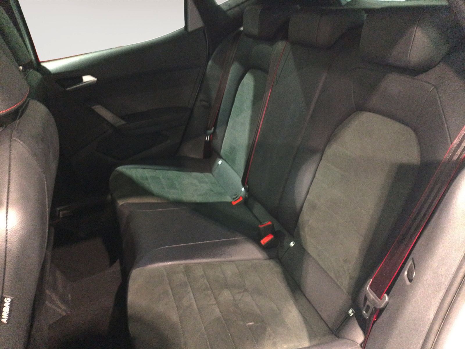 SEAT Arona 1.5 TSI FR XL DSG - foto 9