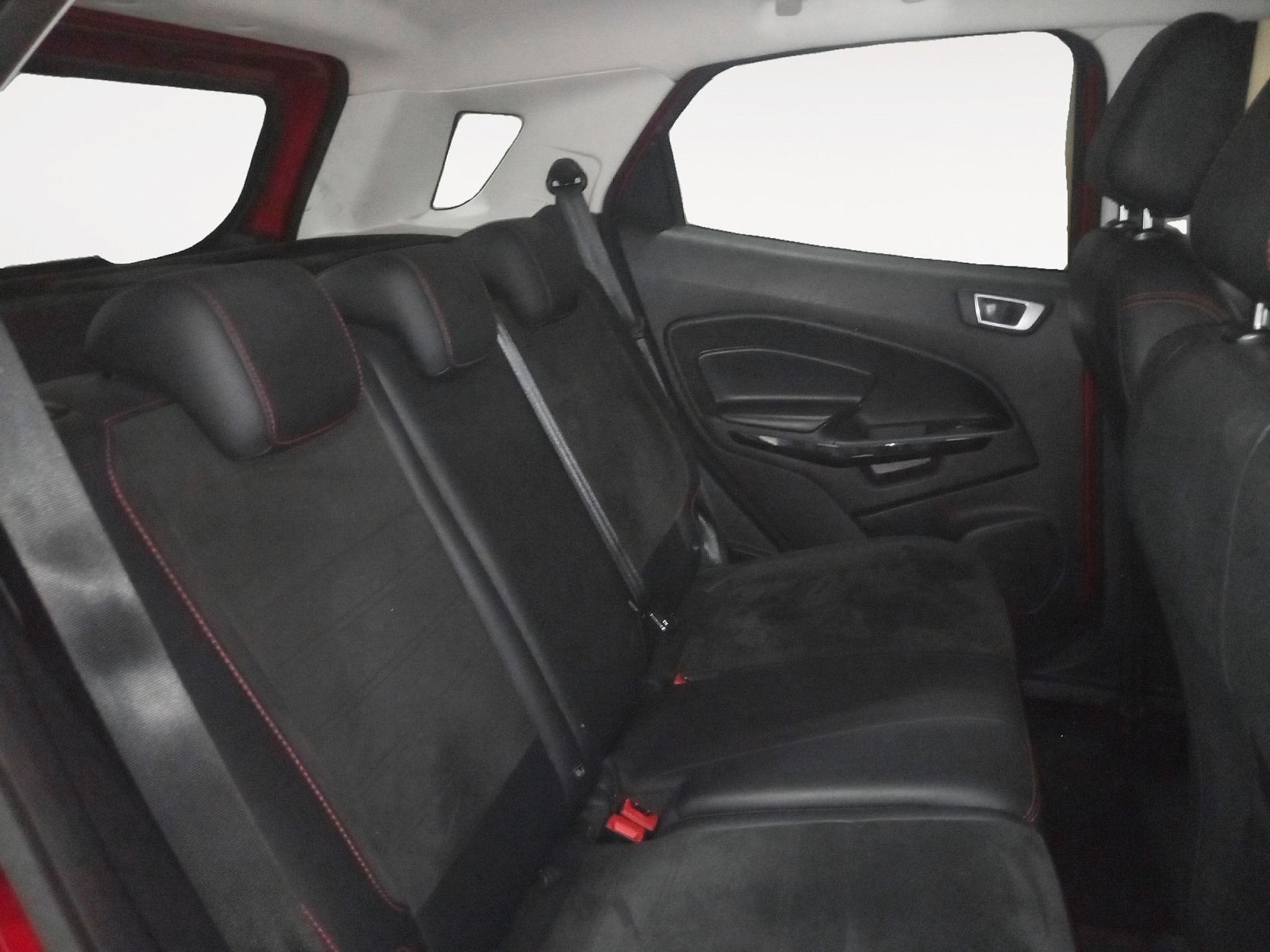 Ford EcoSport 1.0T EcoBoost ST Line - foto 9