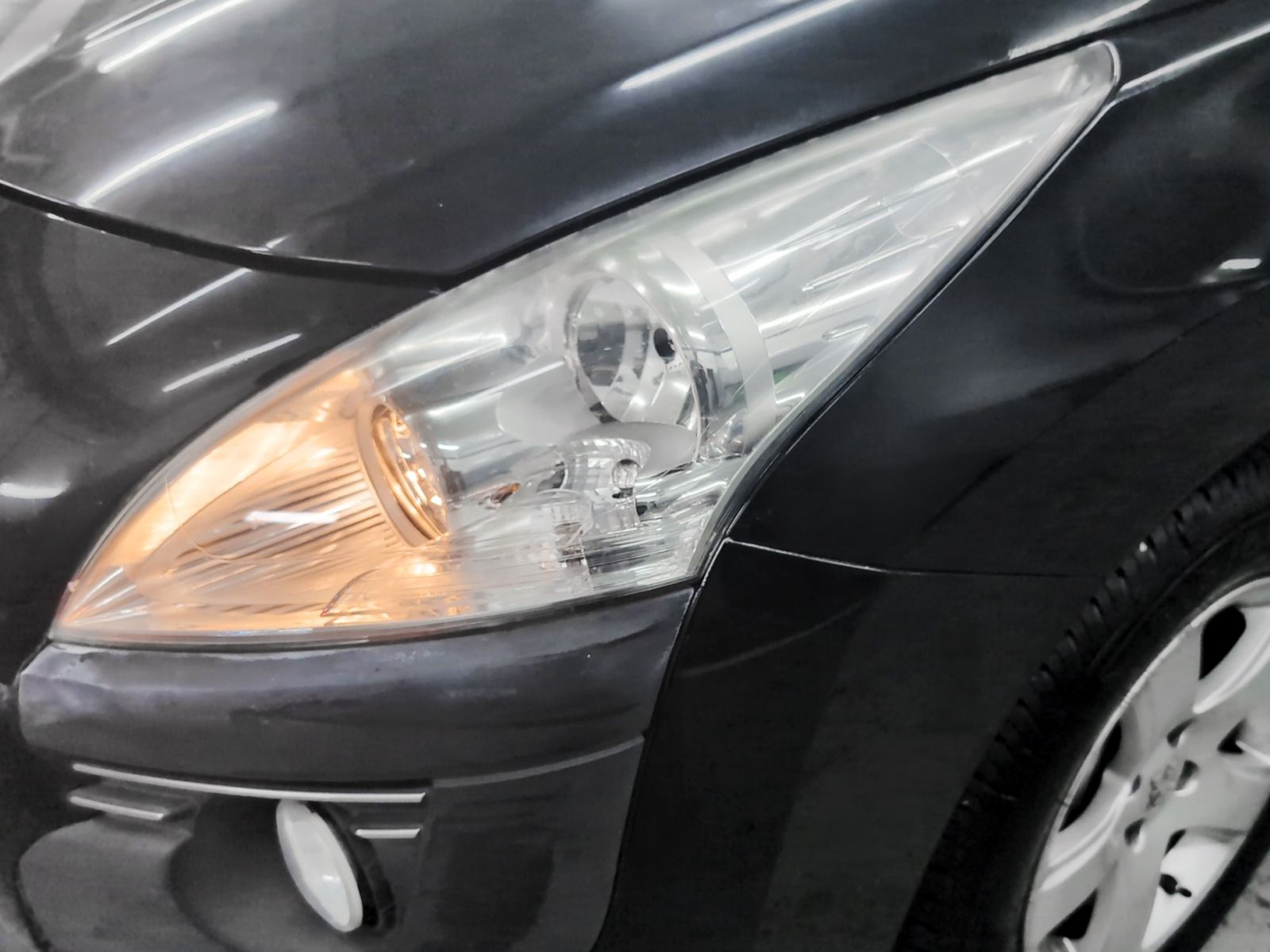 Peugeot 3008 1.6 HDi Active FAP - foto 22