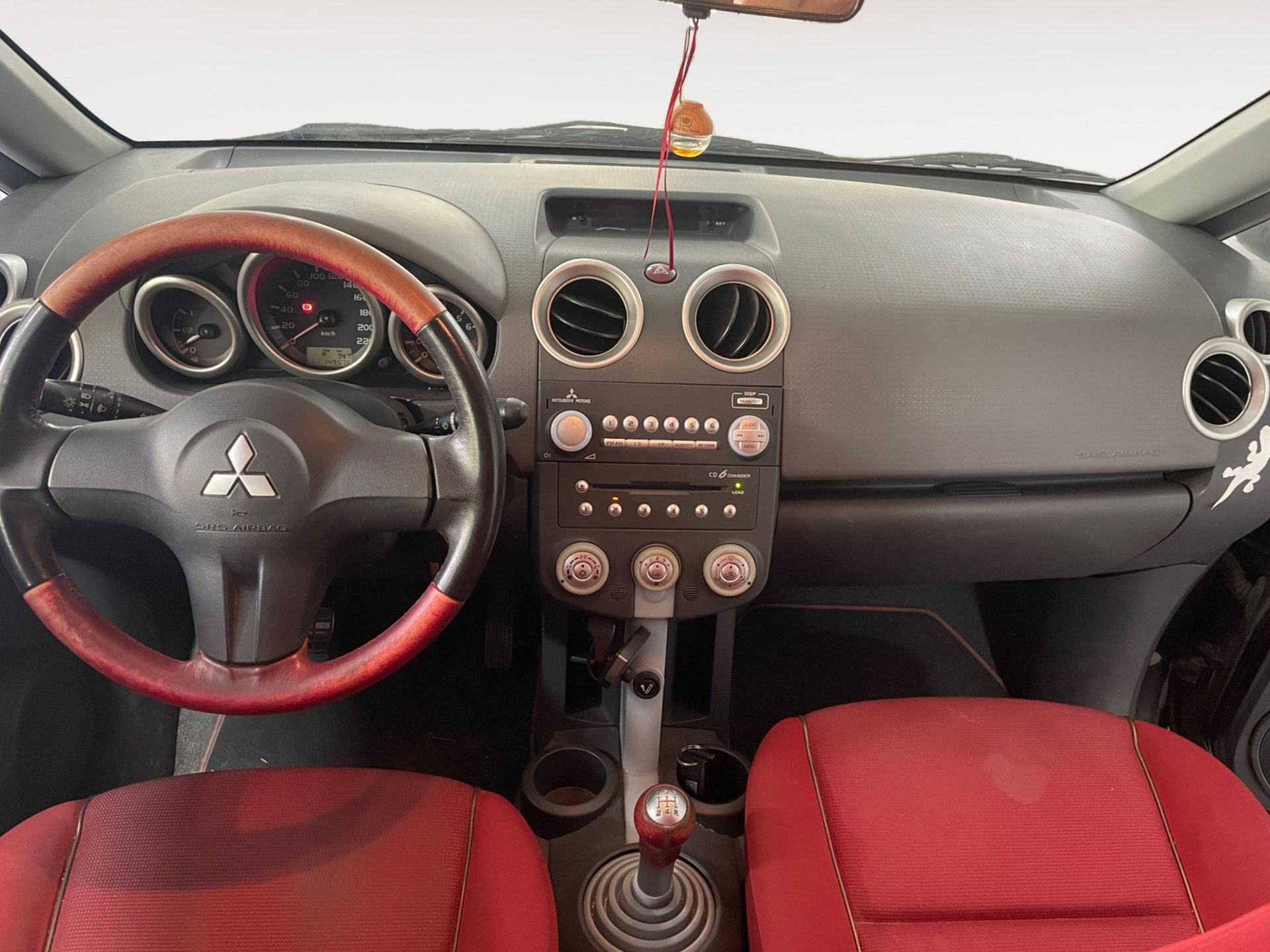 Mitsubishi Colt 1.3 16v Invite - foto 6
