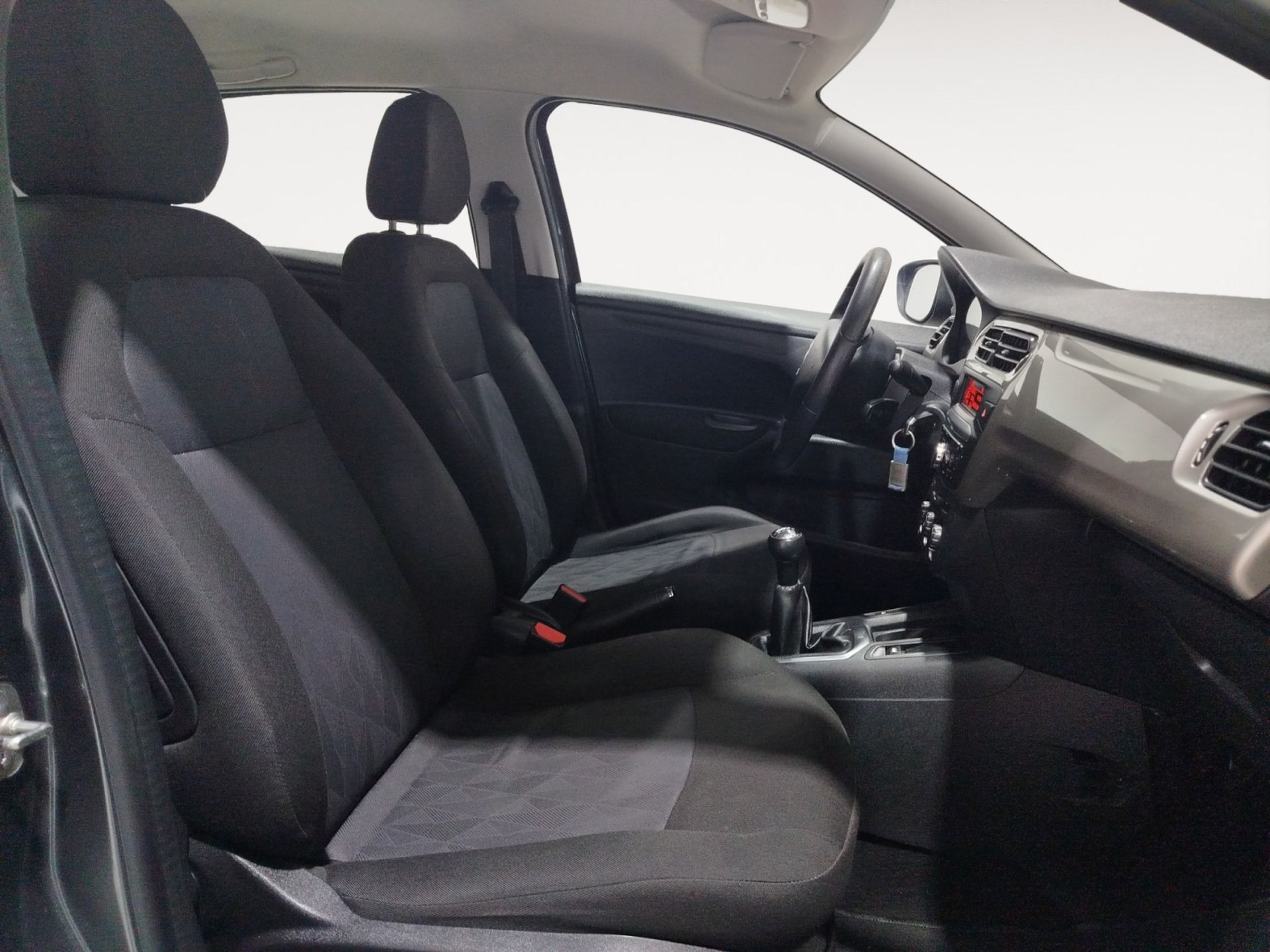 Citroën C-Elysée PureTech 82 Seduction - foto 10