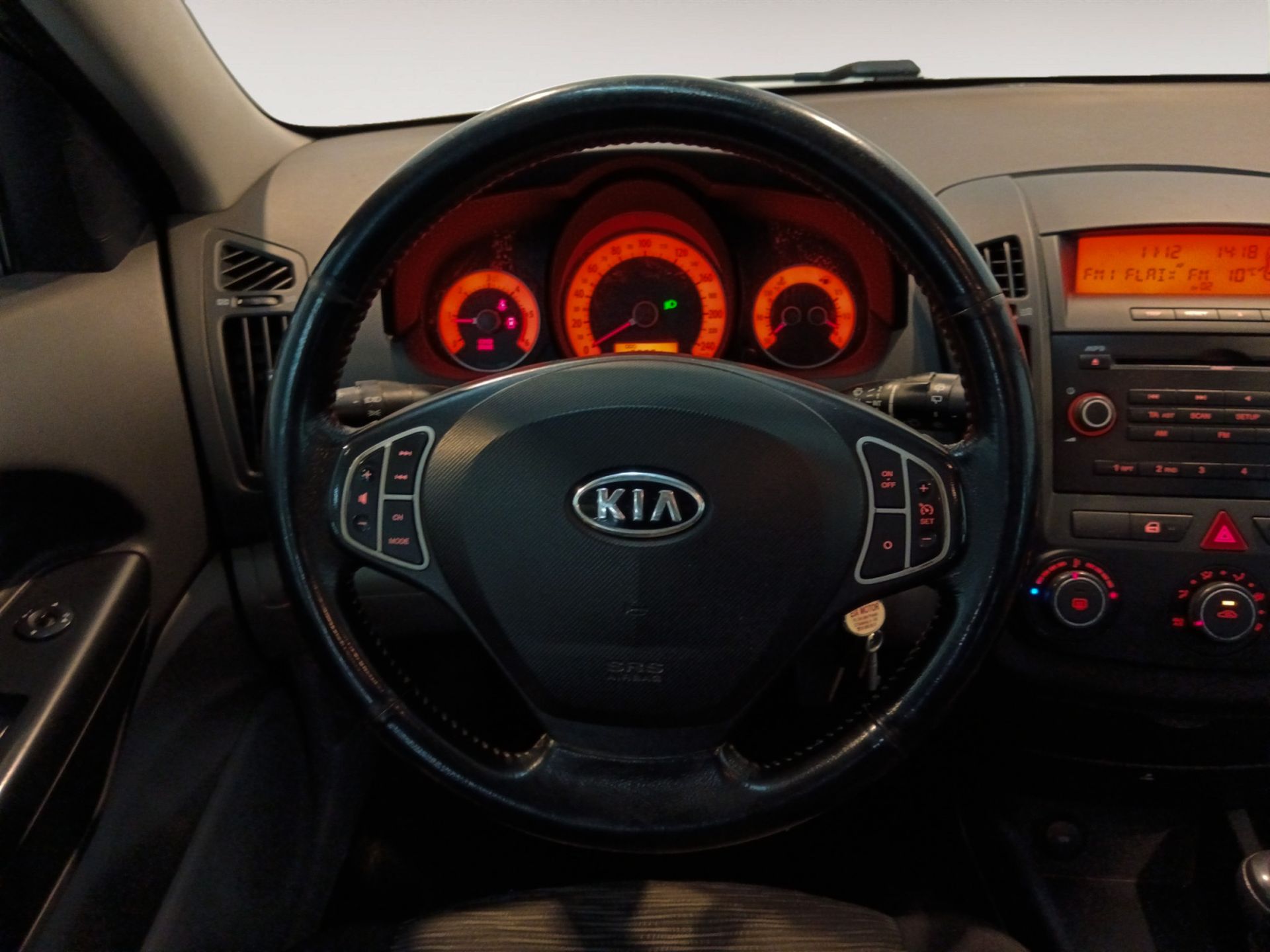 Kia Ceed 1.6 CRDi Concept - foto 8