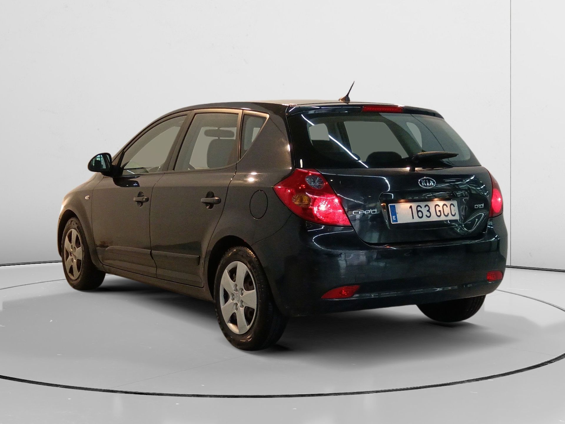 Kia Ceed 1.6 CRDi Concept - foto 4