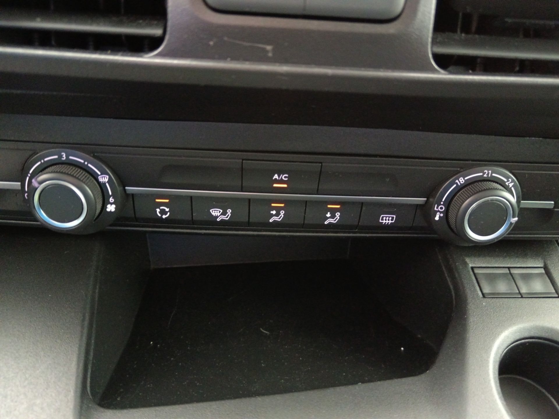 Peugeot Rifter Active Pack Business BlueHDi - foto 18