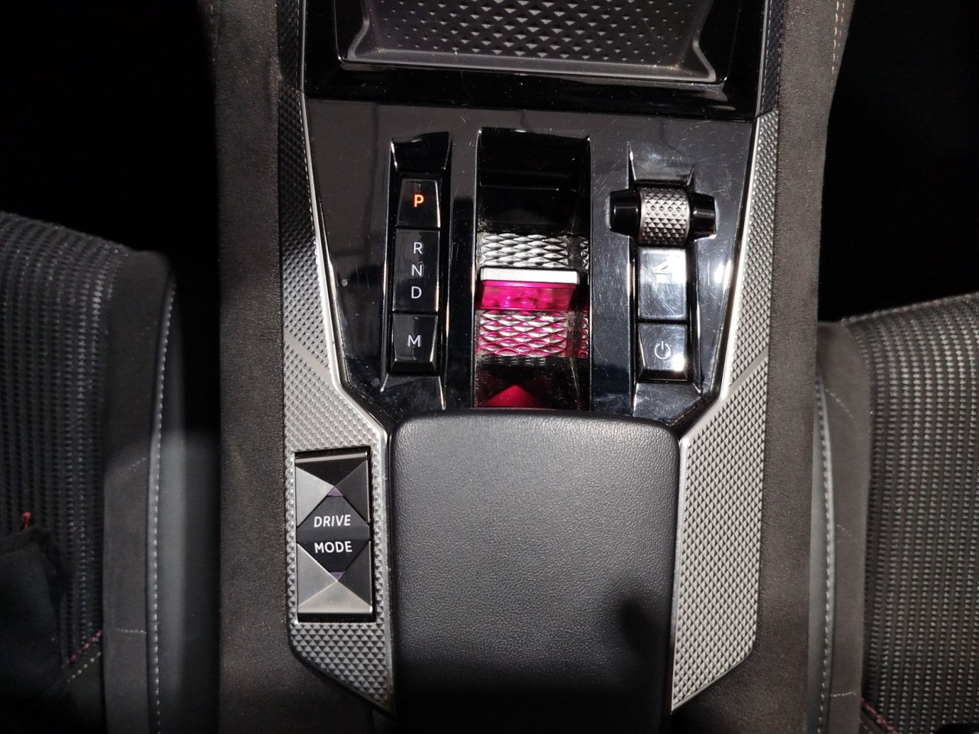 DS DS 4 BlueHDi 130 Performance Line - foto 12