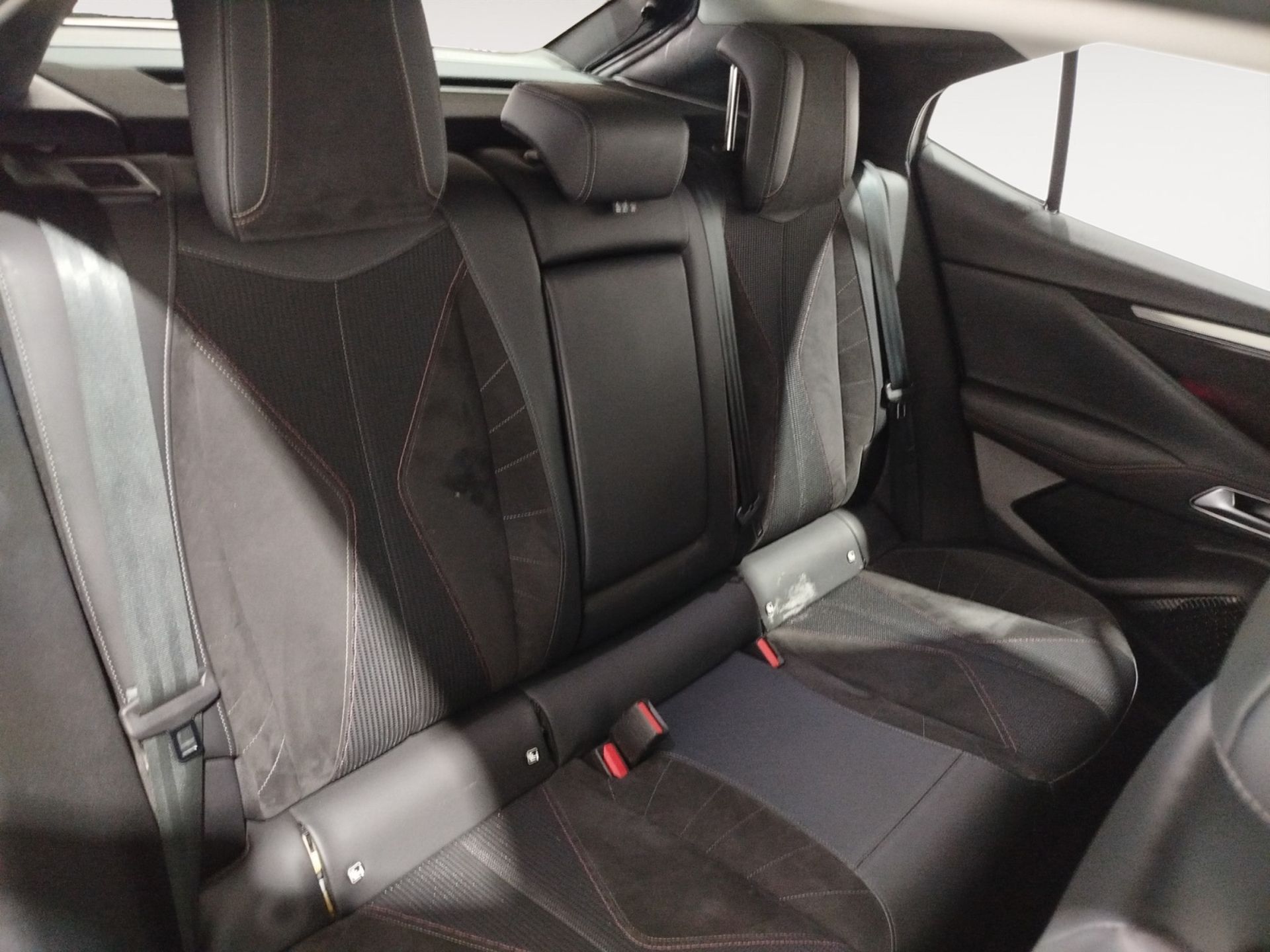 DS DS 4 BlueHDi 130 Performance Line - foto 9