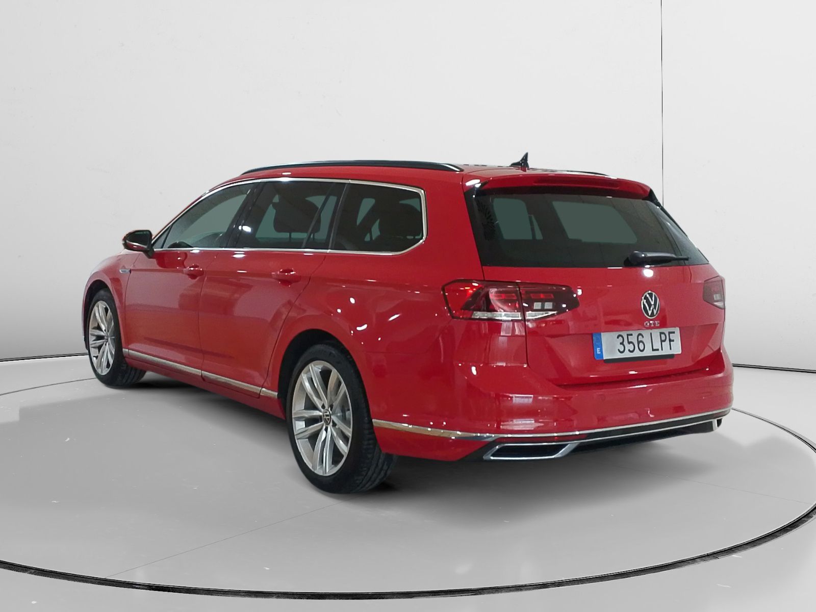 Volkswagen Passat GTE 1.4 TSI e-Power DSG - foto 4
