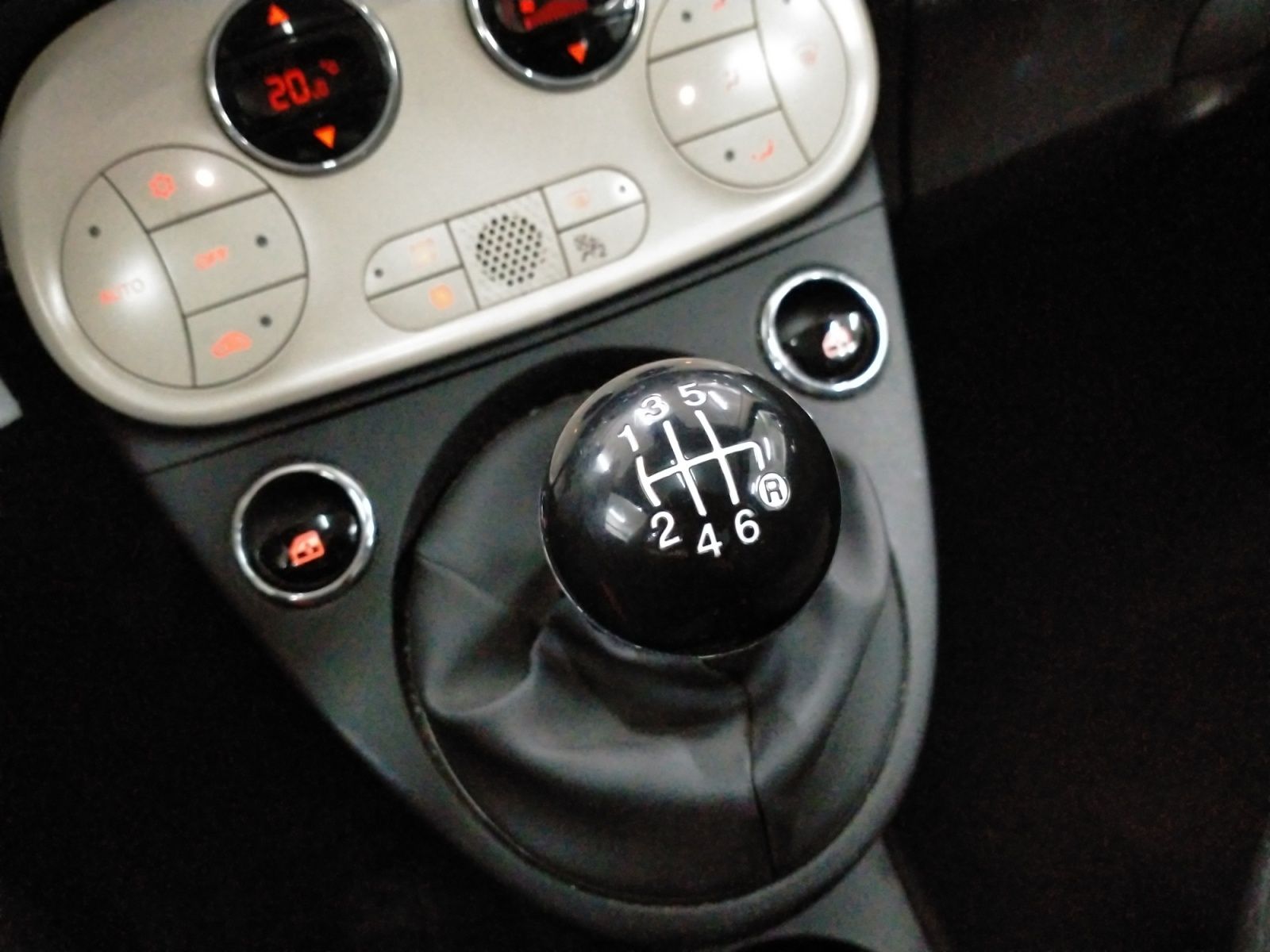Fiat 500 1.0 Hybrid Monotrim - foto 13
